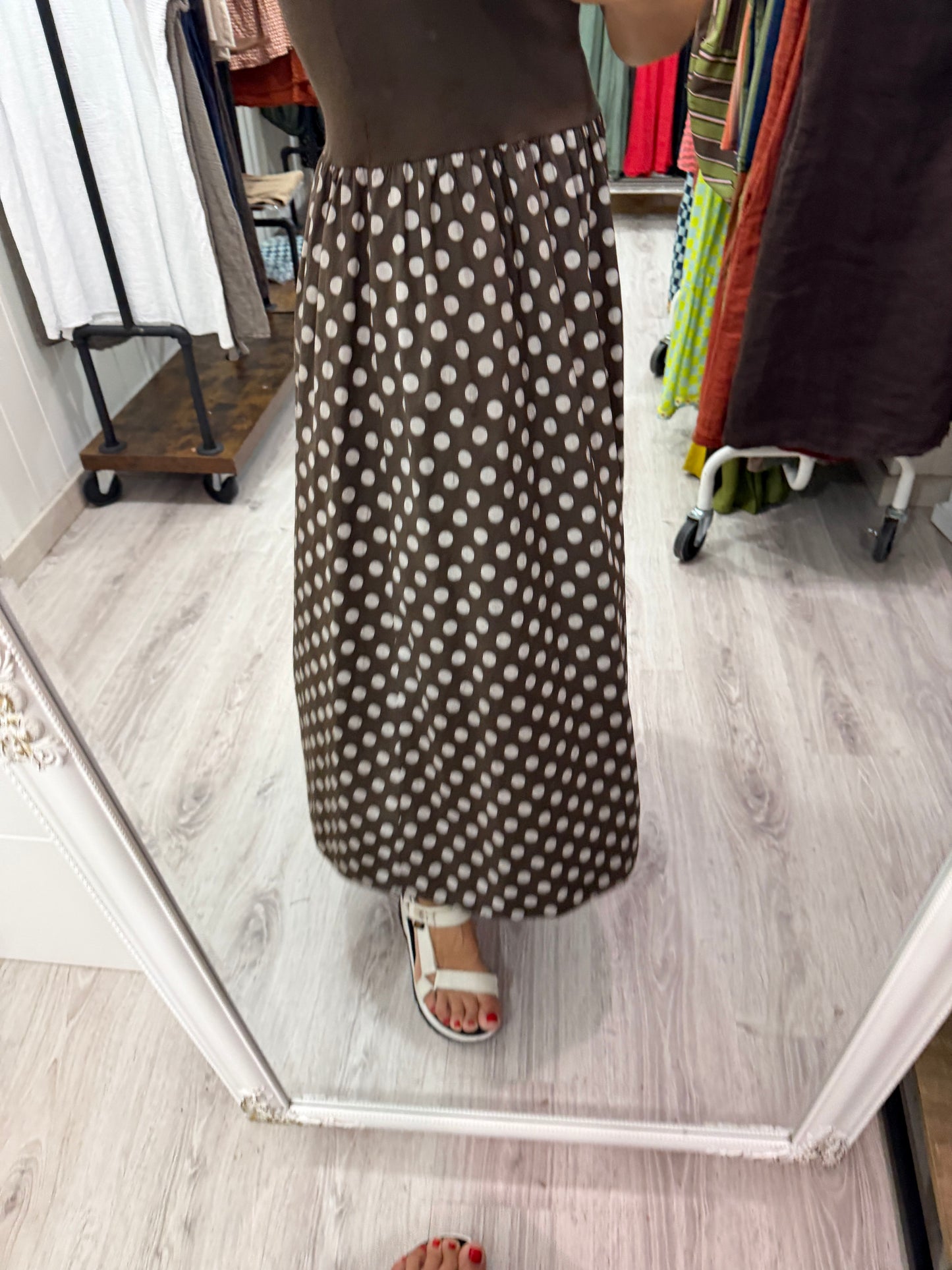 Vestido Cuerpo topos chocolate
