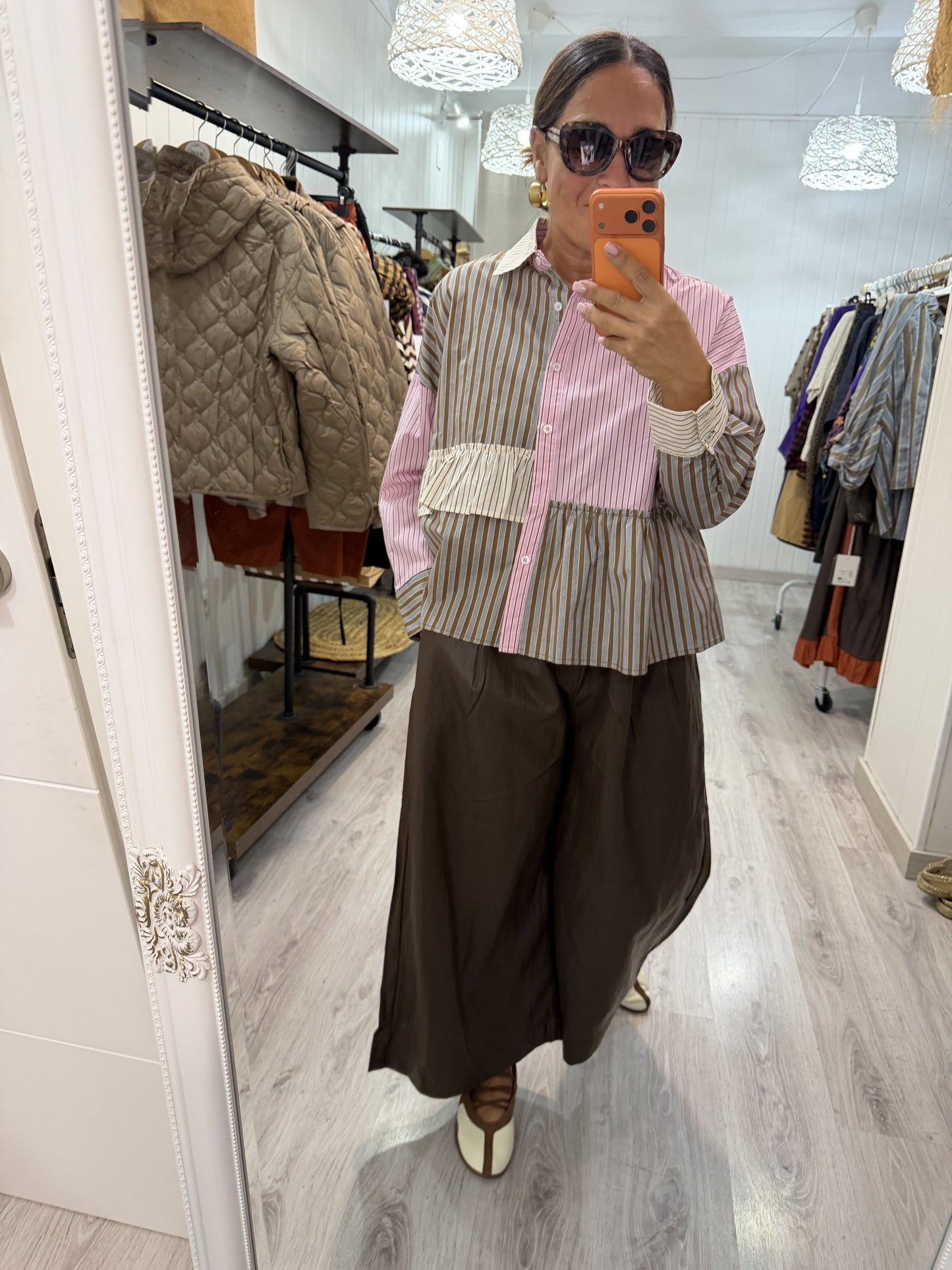 Camisa Miren rosa y chocolate