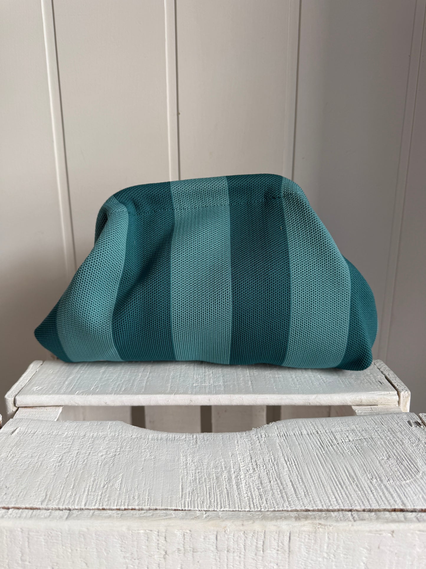 Bolso mano y bandolera Rayas mint y petróleo