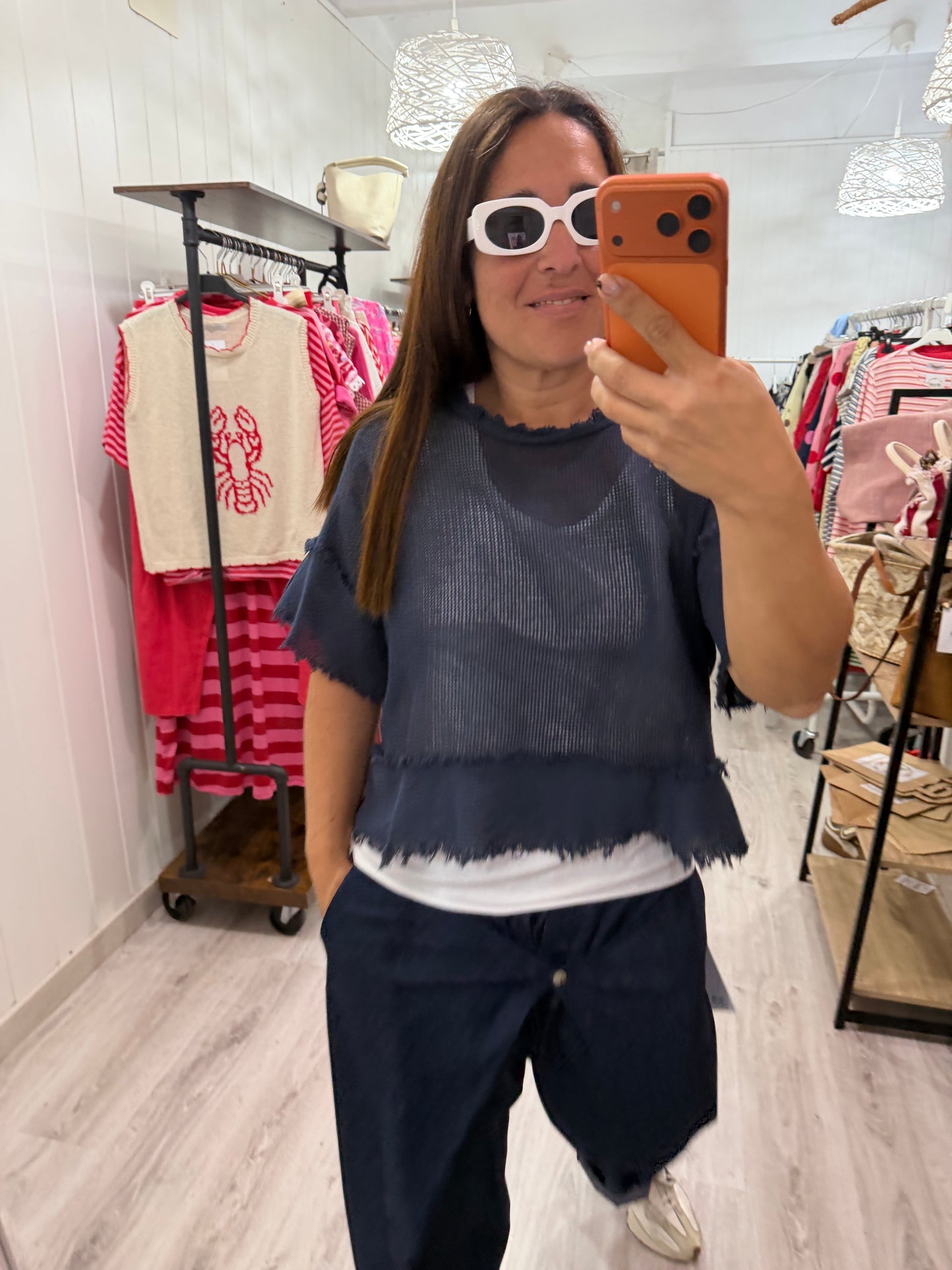 Camiseta Rejilla doble marino · incluye básica tirantes blanca