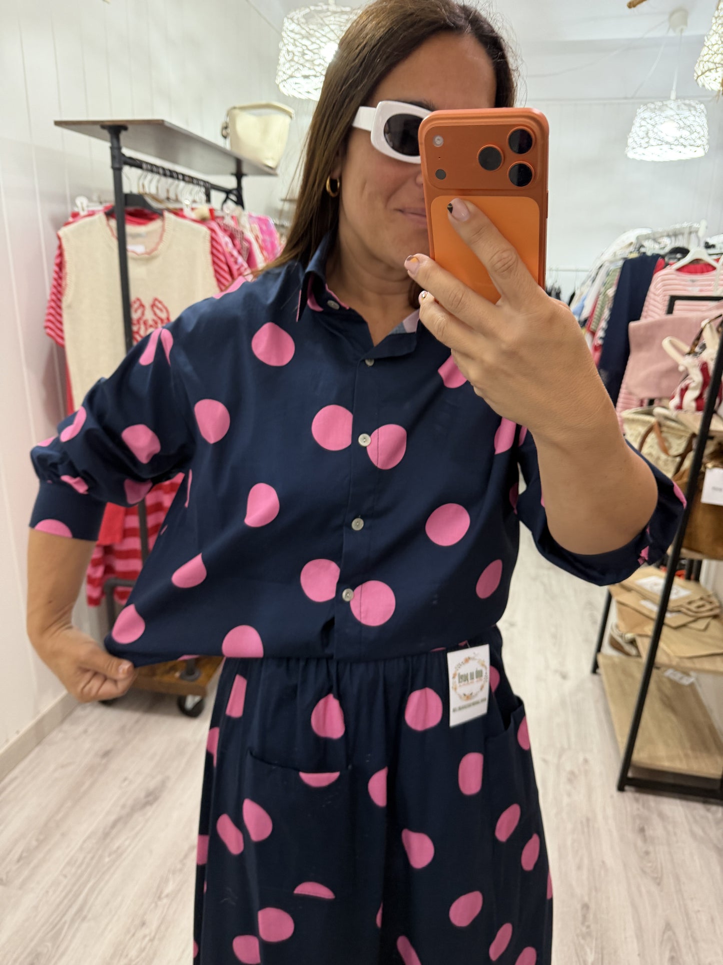 Camisa Caetana topos azul y fucsia