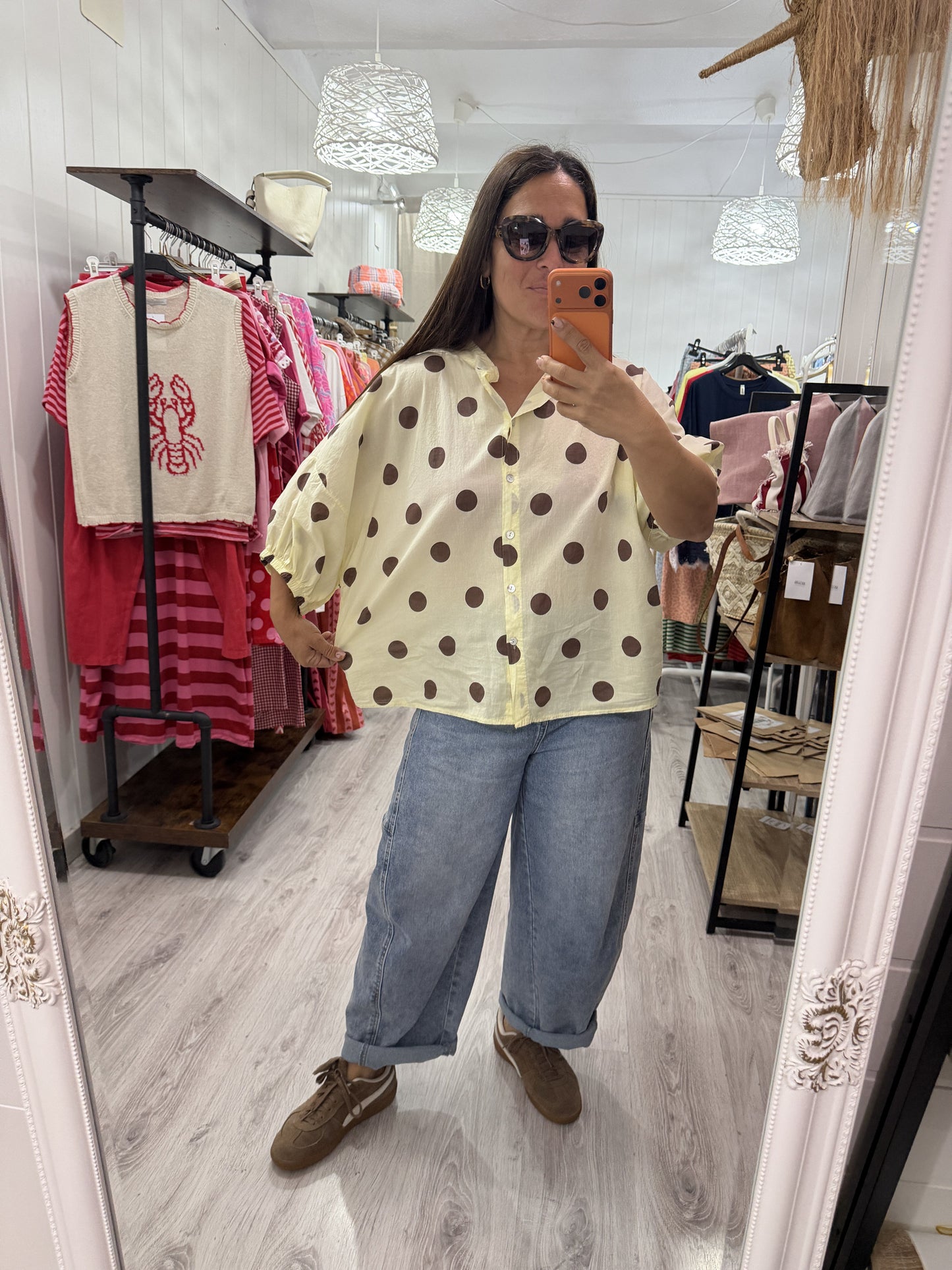 Blusa Marisa topos amarillo