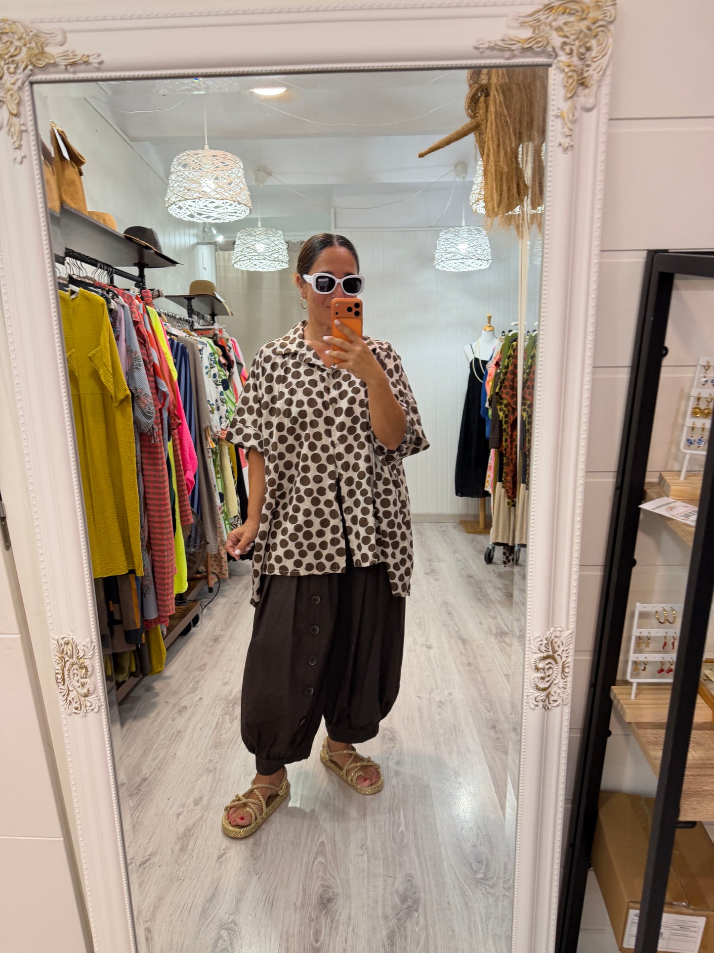 Blusón Lola oversize topos beige