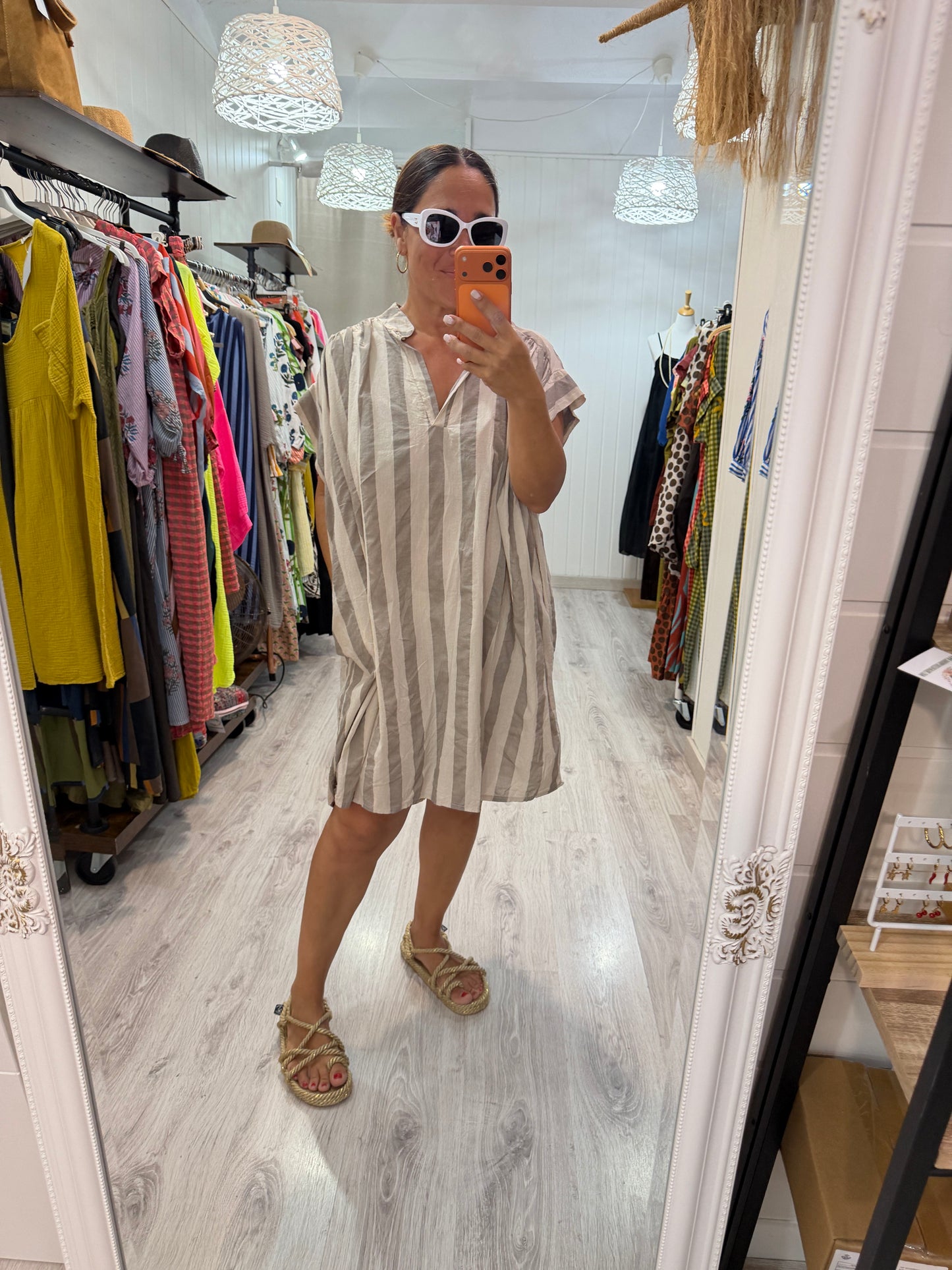 Vestido Cangas beige y taupe
