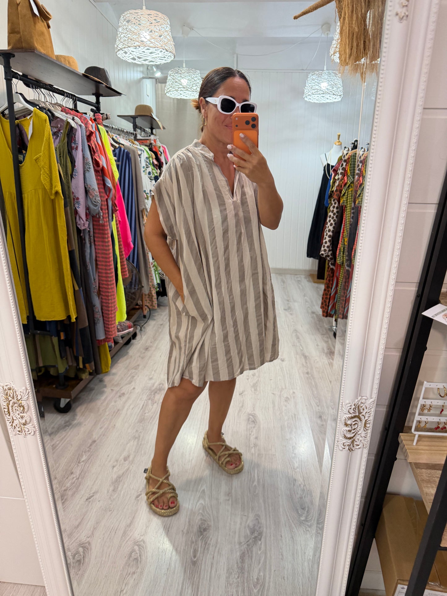 Vestido Cangas beige y taupe