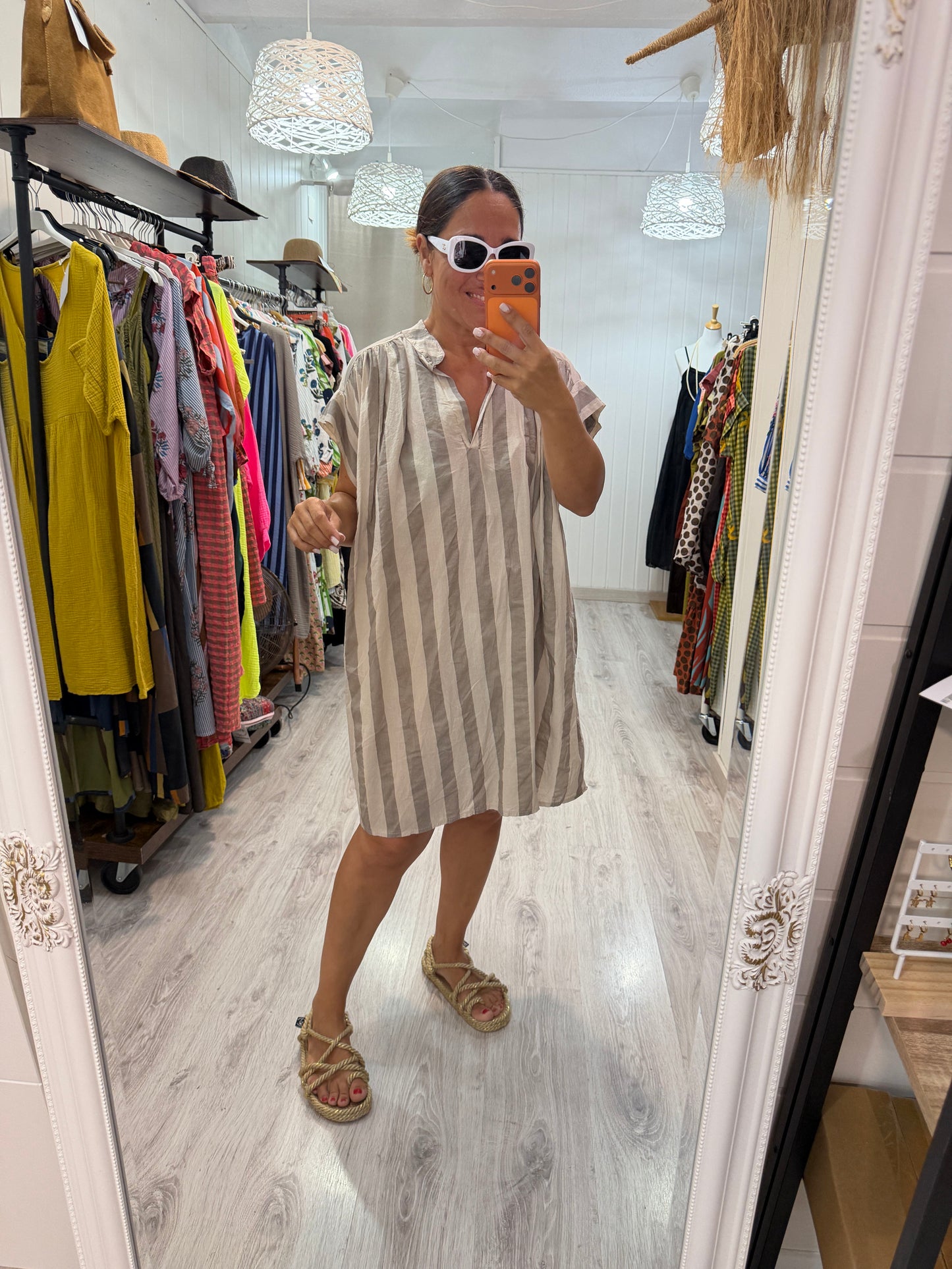 Vestido Cangas beige y taupe