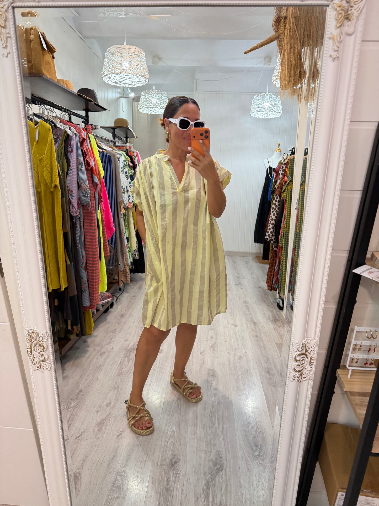 Vestido Cangas amarillo y taupe