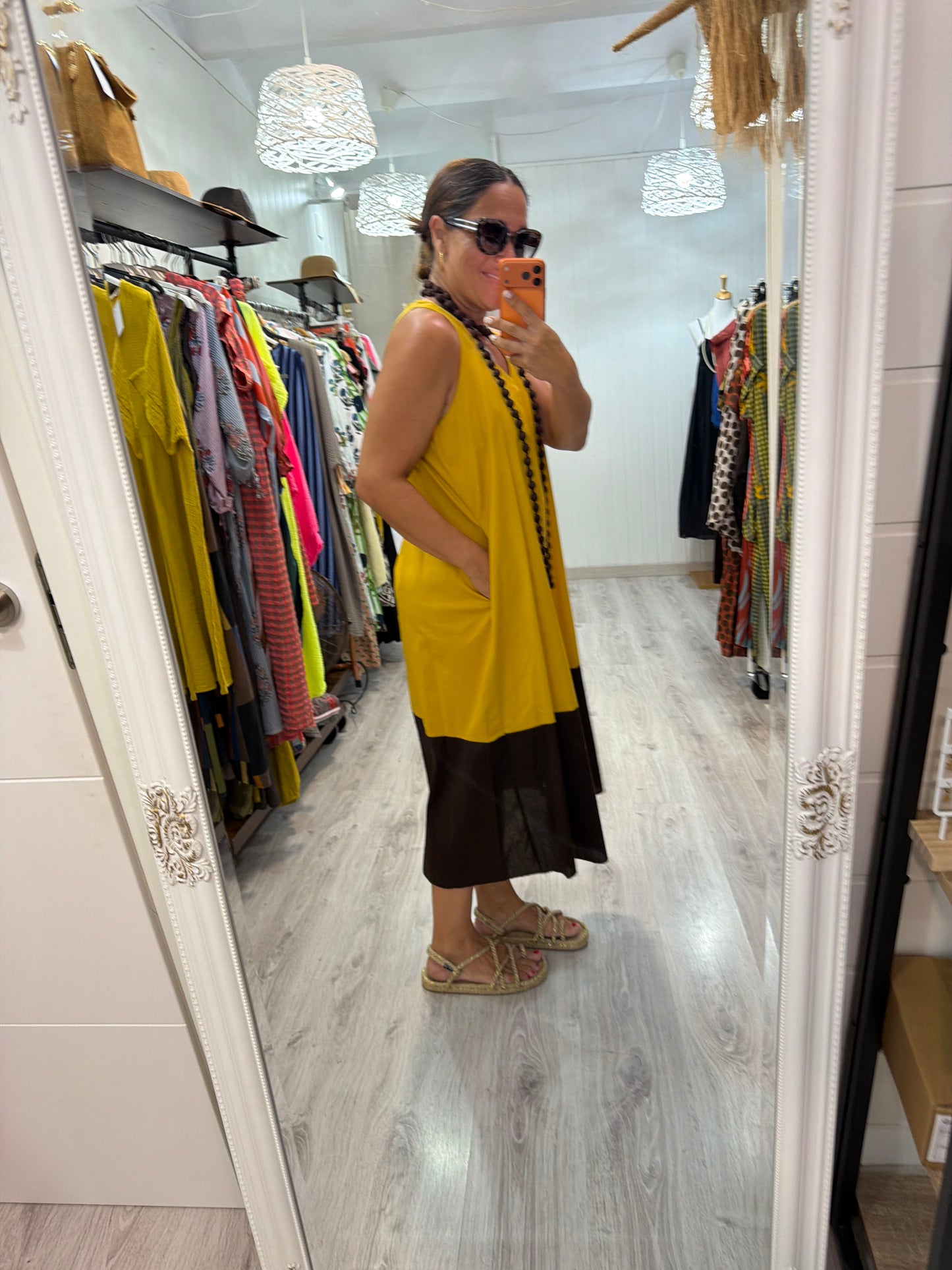 Vestido Bicolor mostaza y chocolate
