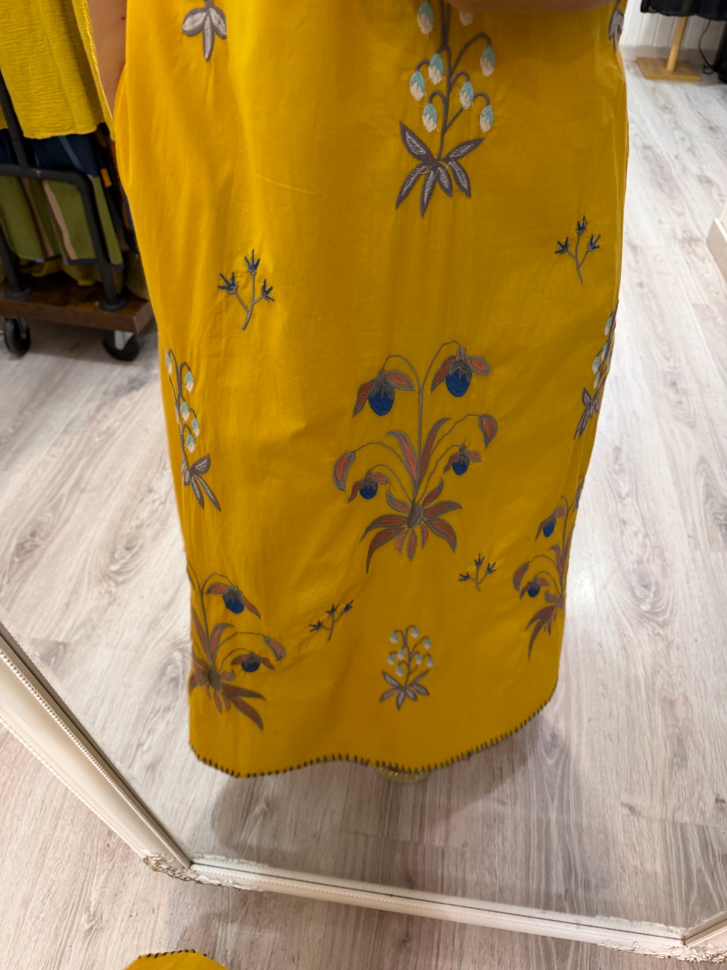 Vestido Mexicano Tijuana largo mostaza 1