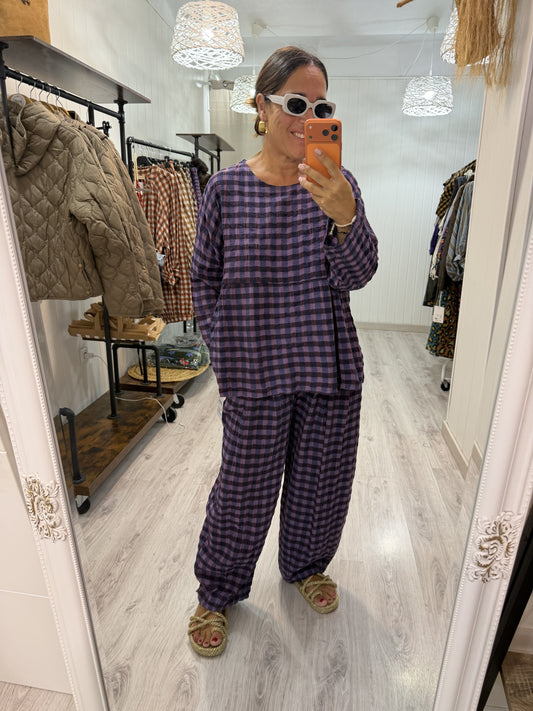Pantalón Vichy obsession lila y berenjena