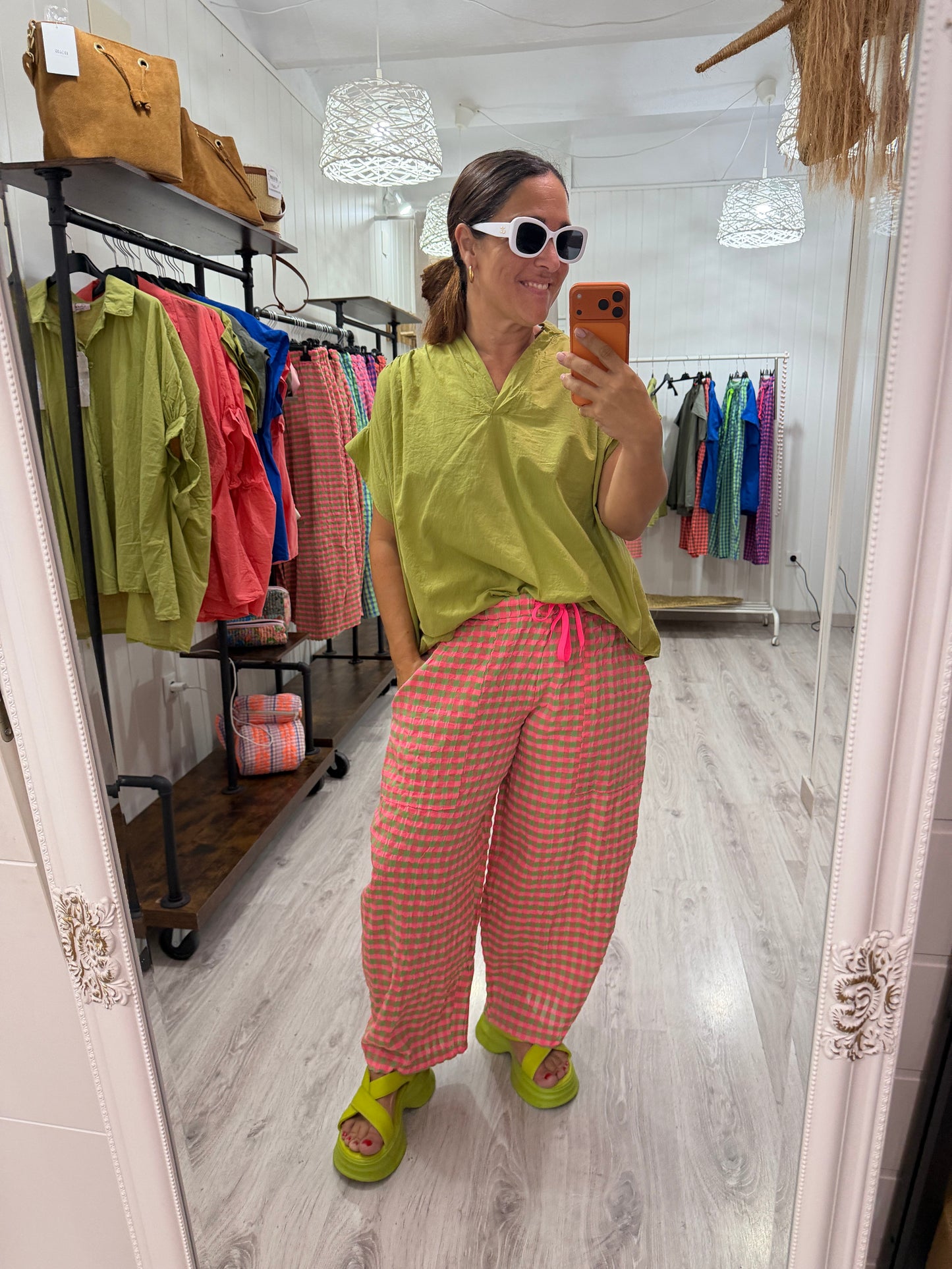 Blusa Amaia oversize pistacho