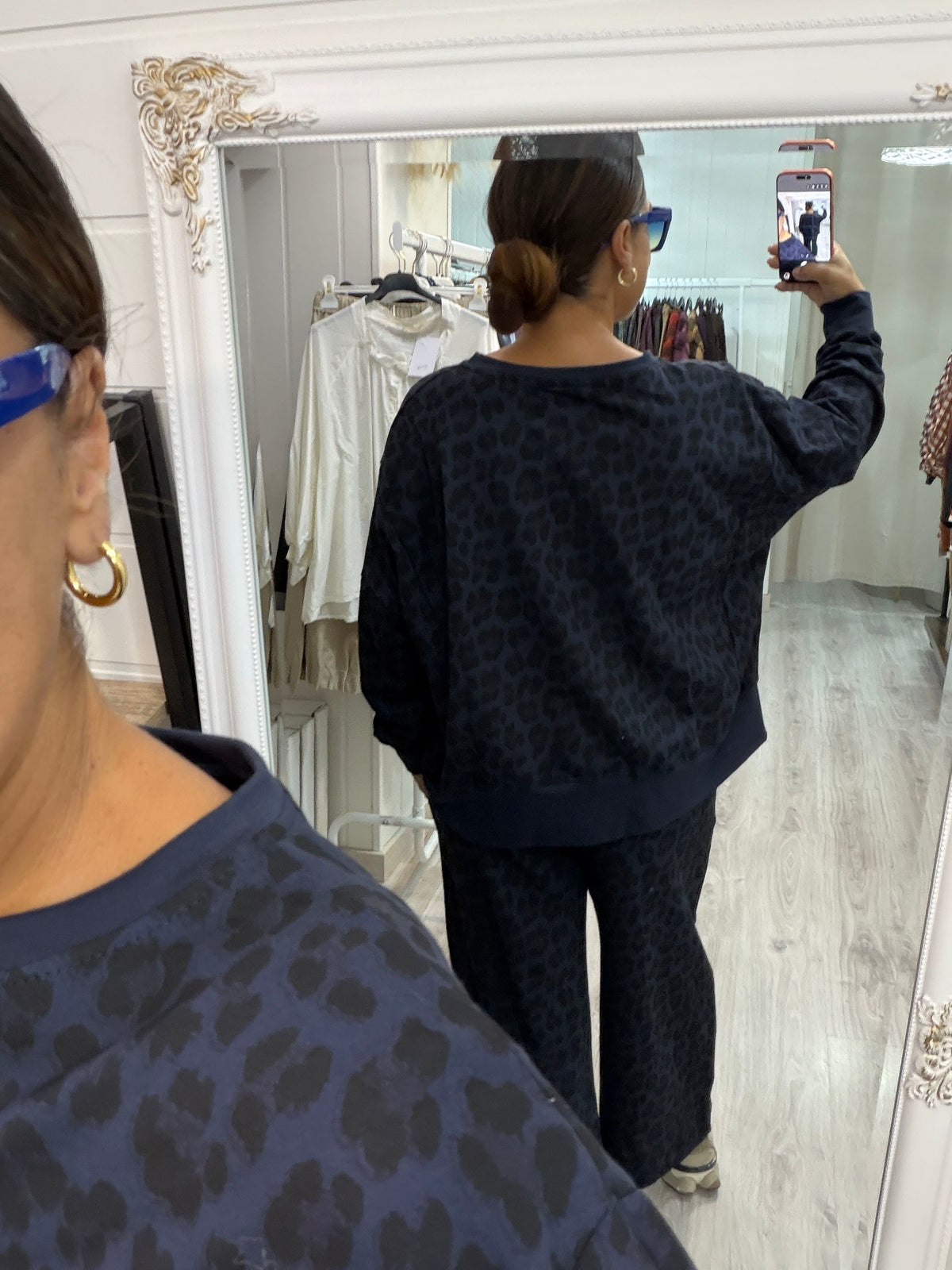 Conjunto Jogger animal print marino