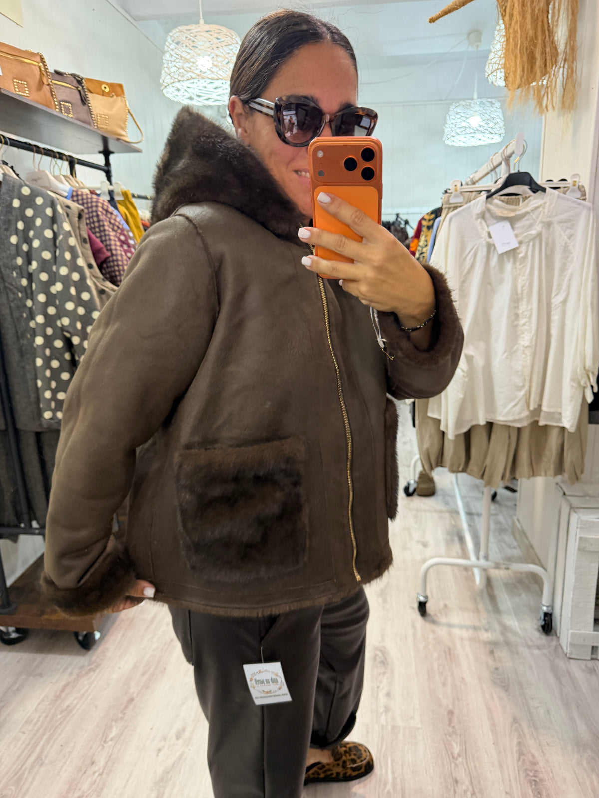 Abrigo Carlota reversible pelo sintético y antelina