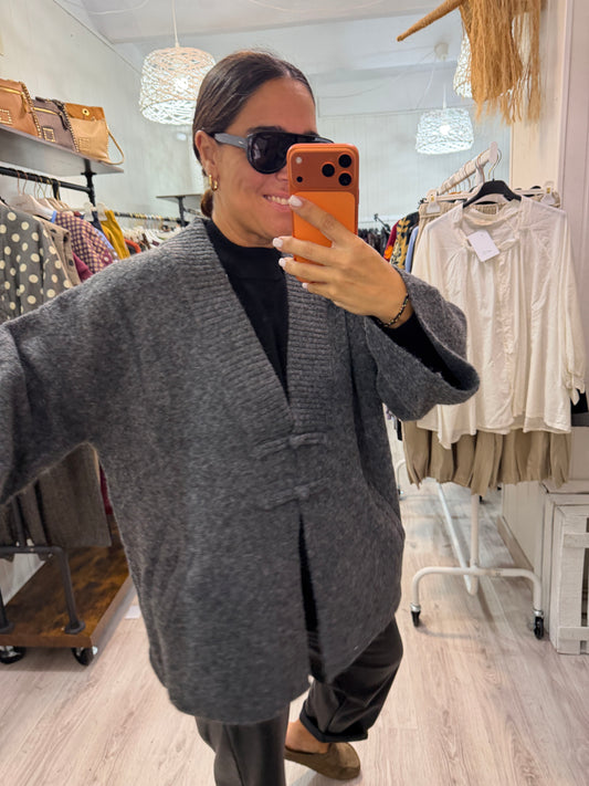 Chaqueta Saoko oversize gris