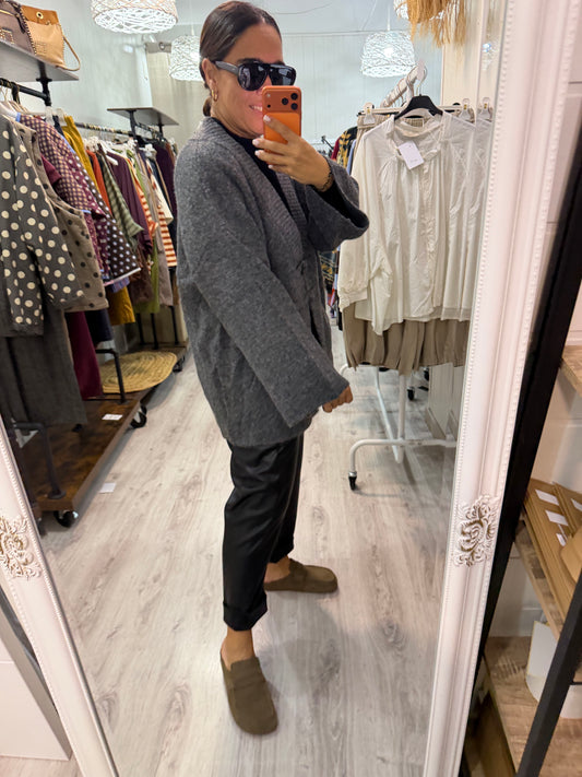 Chaqueta Saoko oversize gris