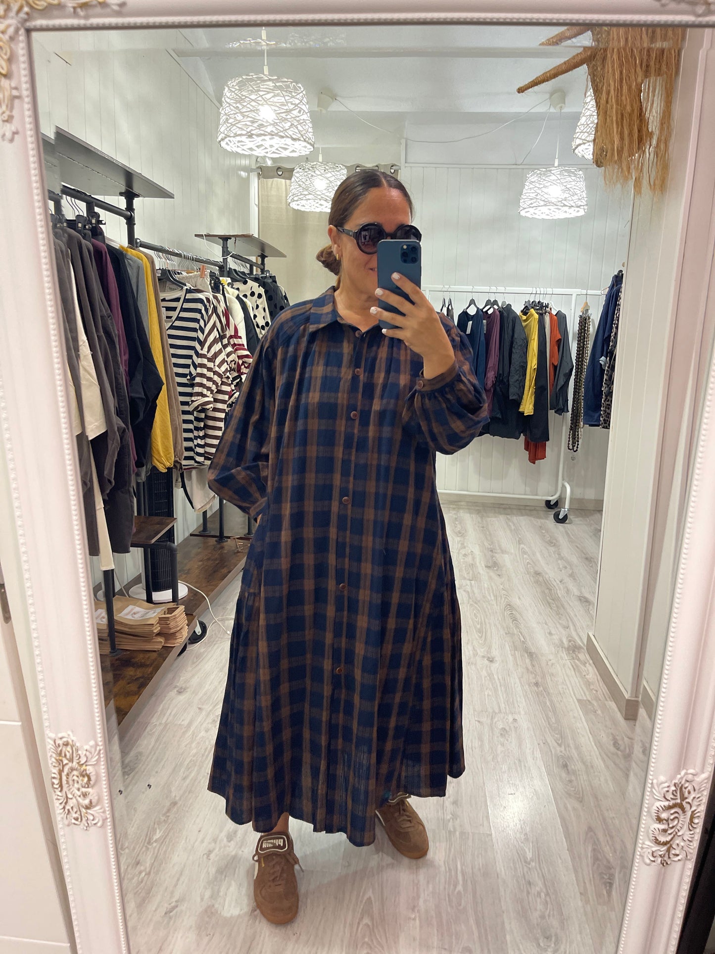 Vestido Haizea marino y camel