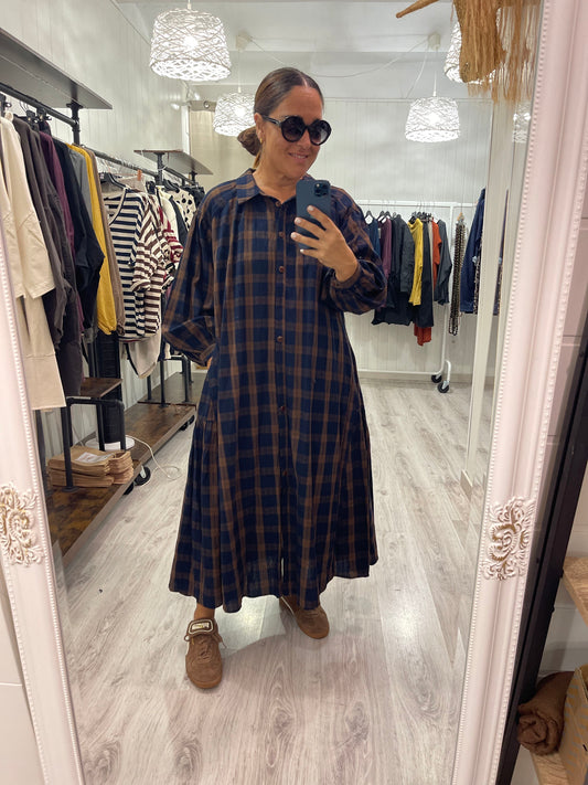 Vestido Haizea marino y camel