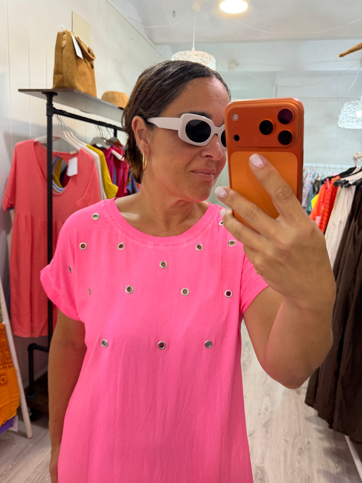 Vestido Tachas Fluor fucsia