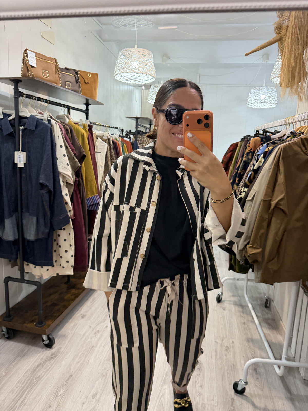 Conjunto Lisboa negro y marfil