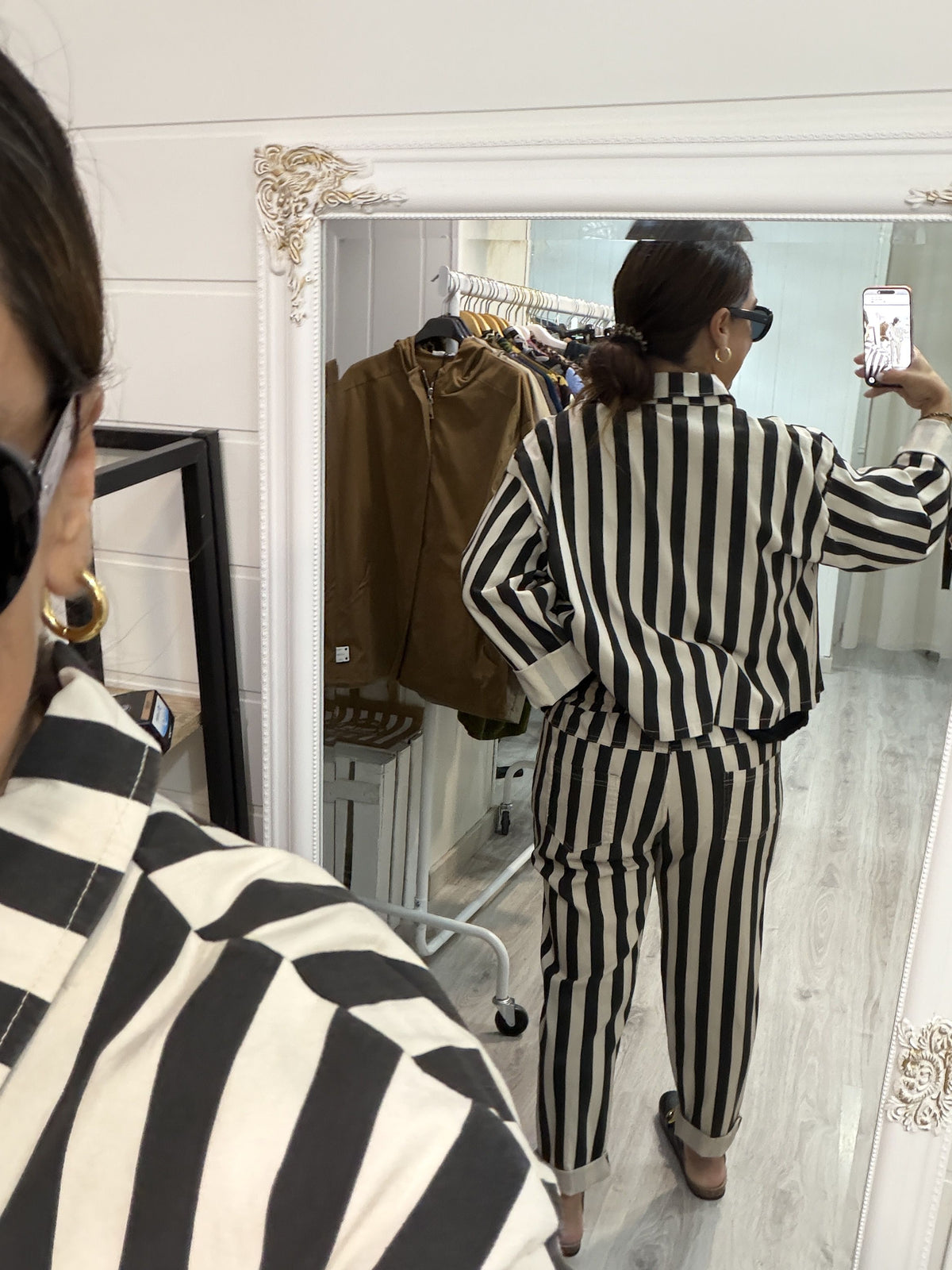 Conjunto Lisboa negro y marfil