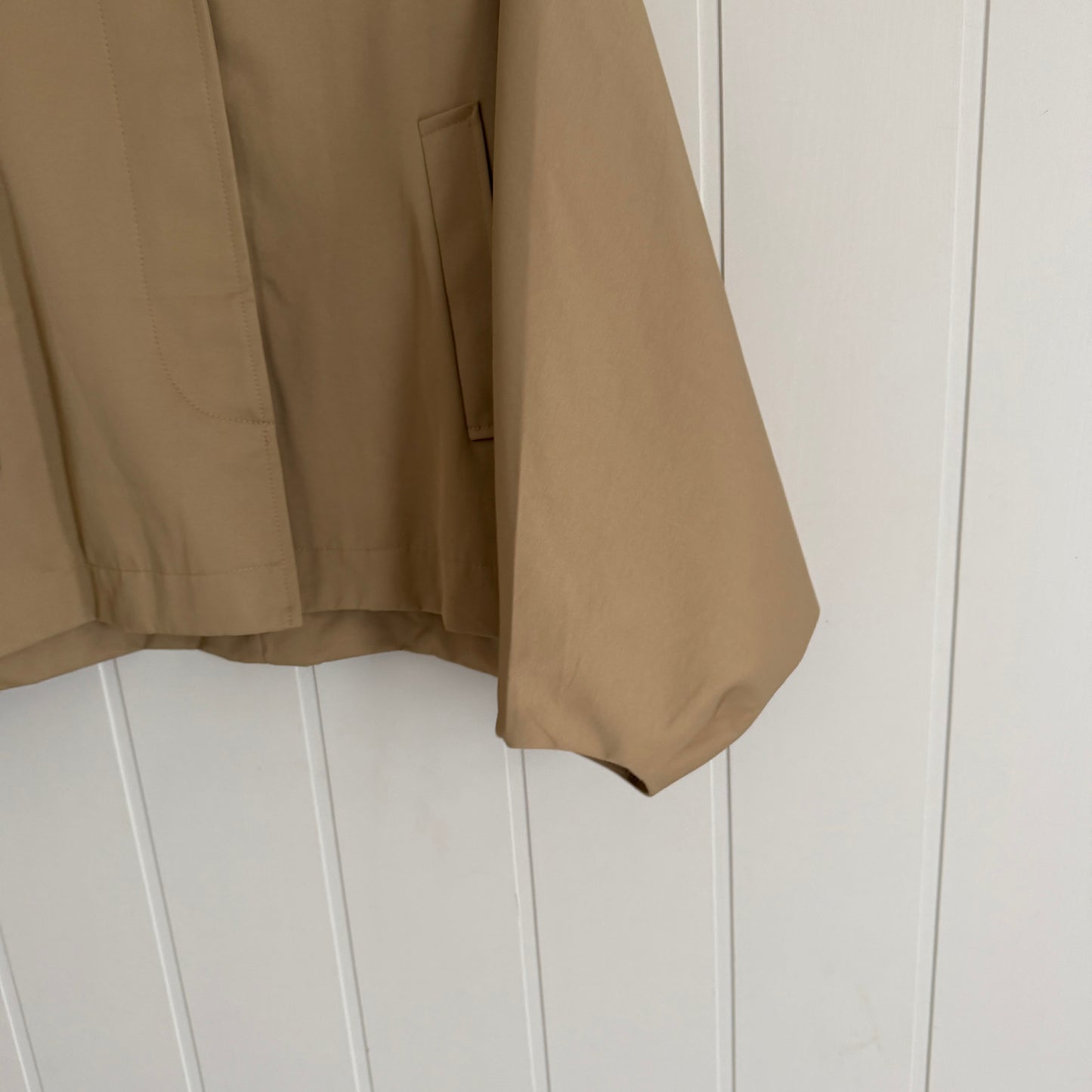 Gabardina Nekane camel