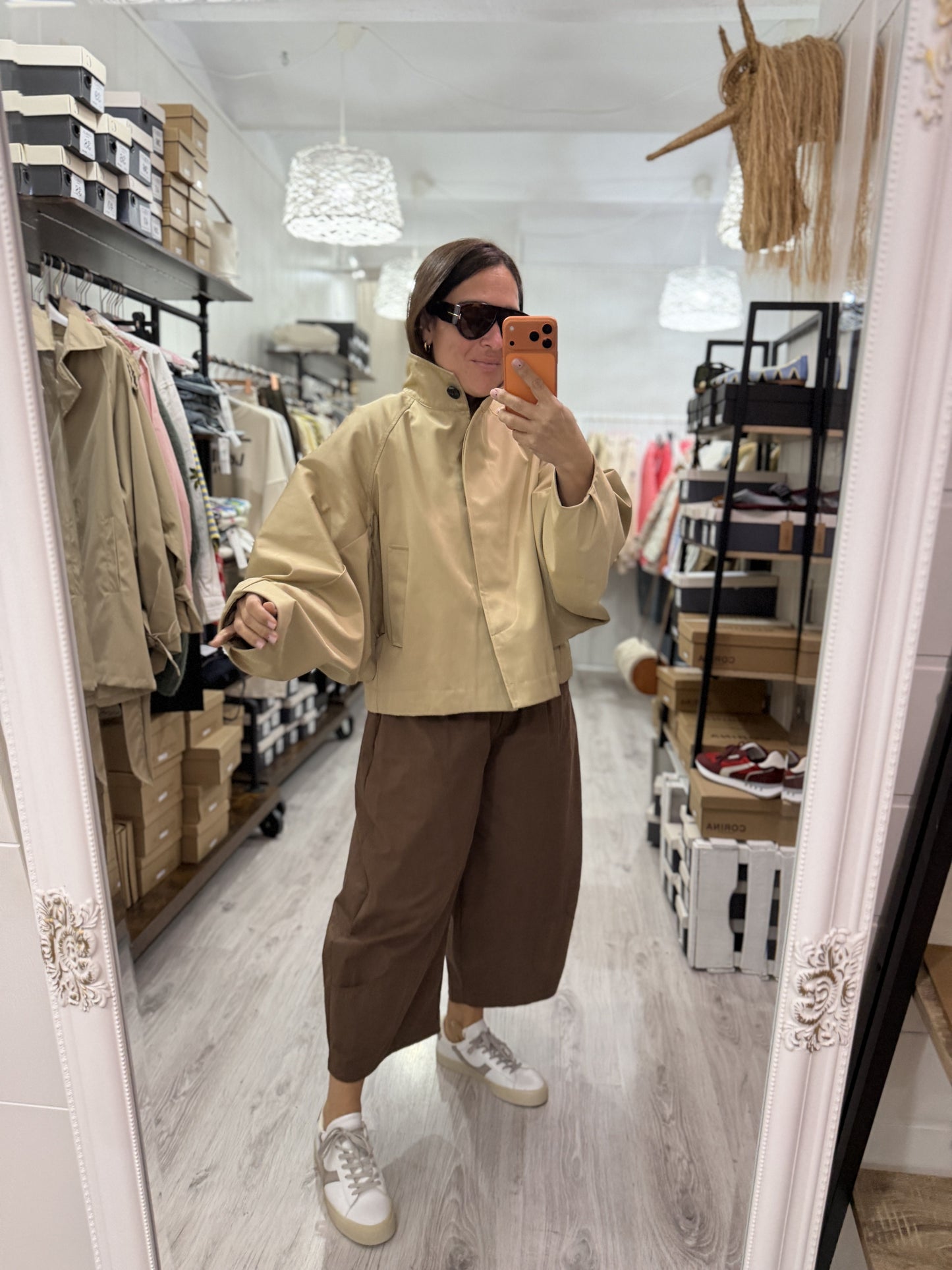 Gabardina Nekane camel