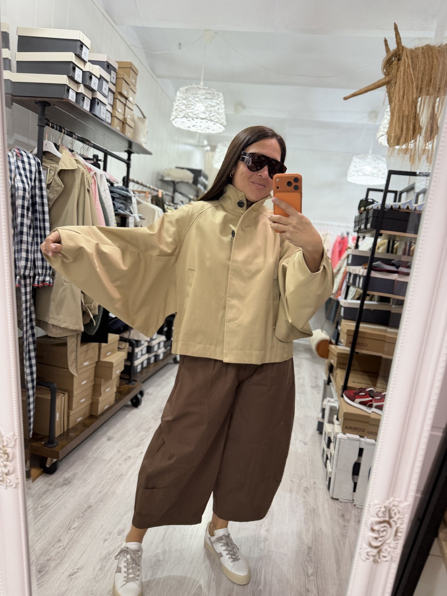 Gabardina Nekane camel