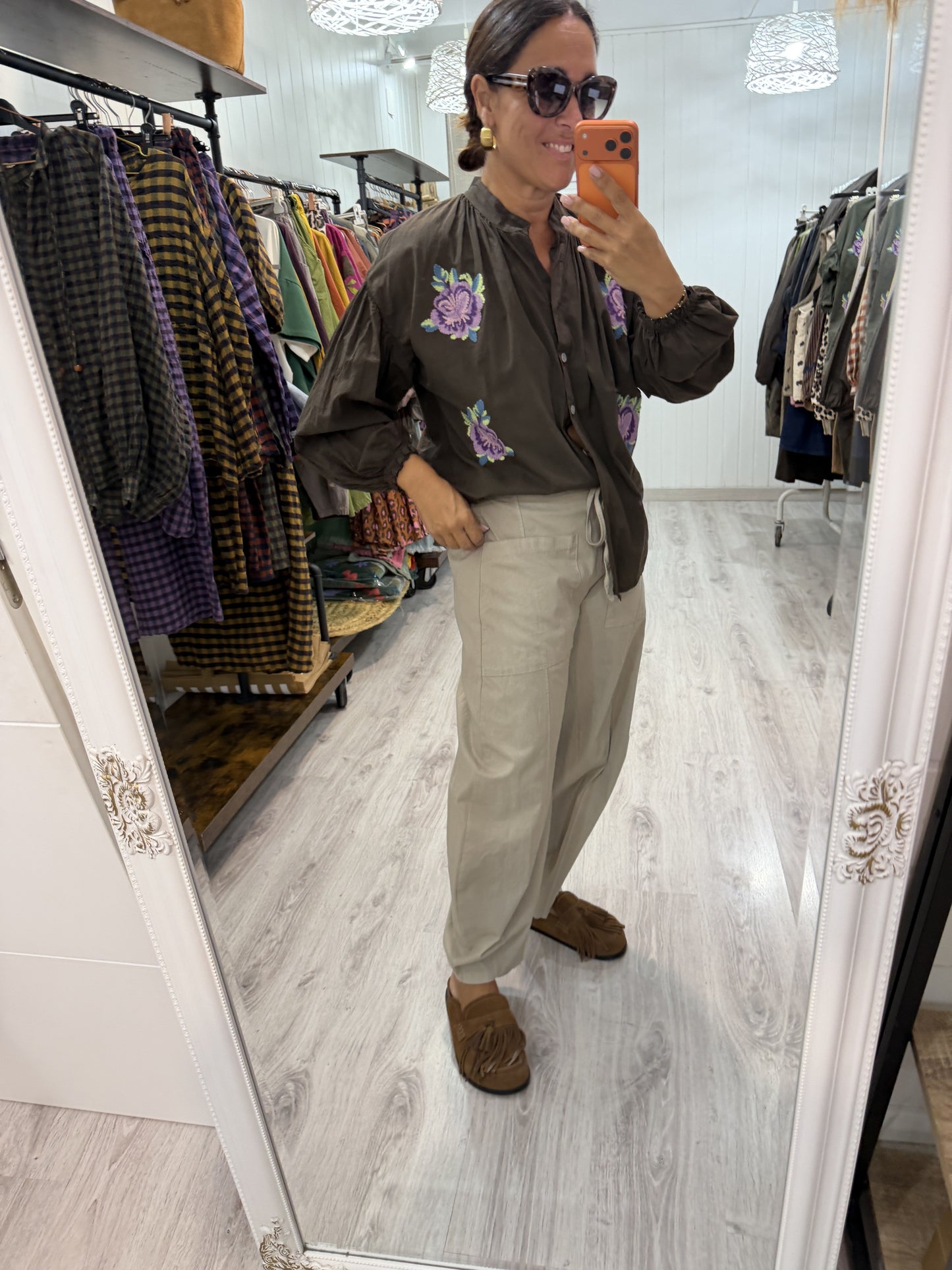 Blusa Kiku chocolate