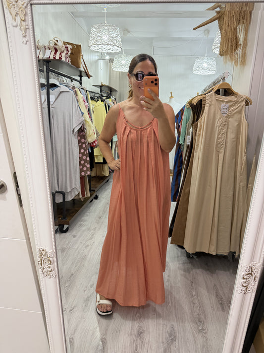 Vestido Escote salmón