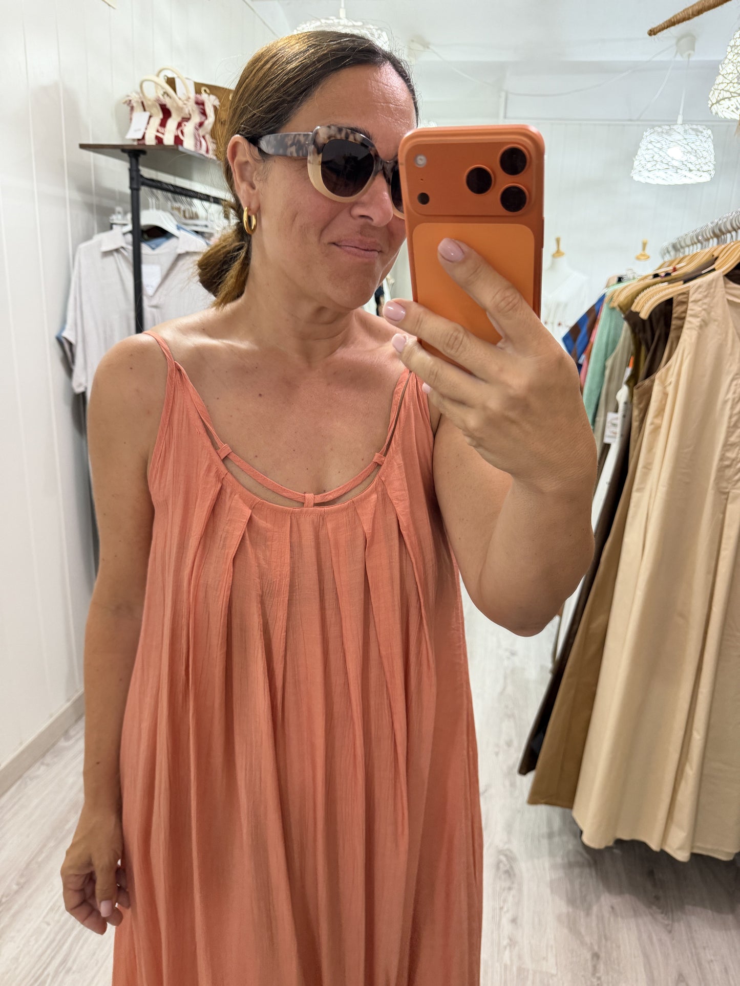 Vestido Escote salmón