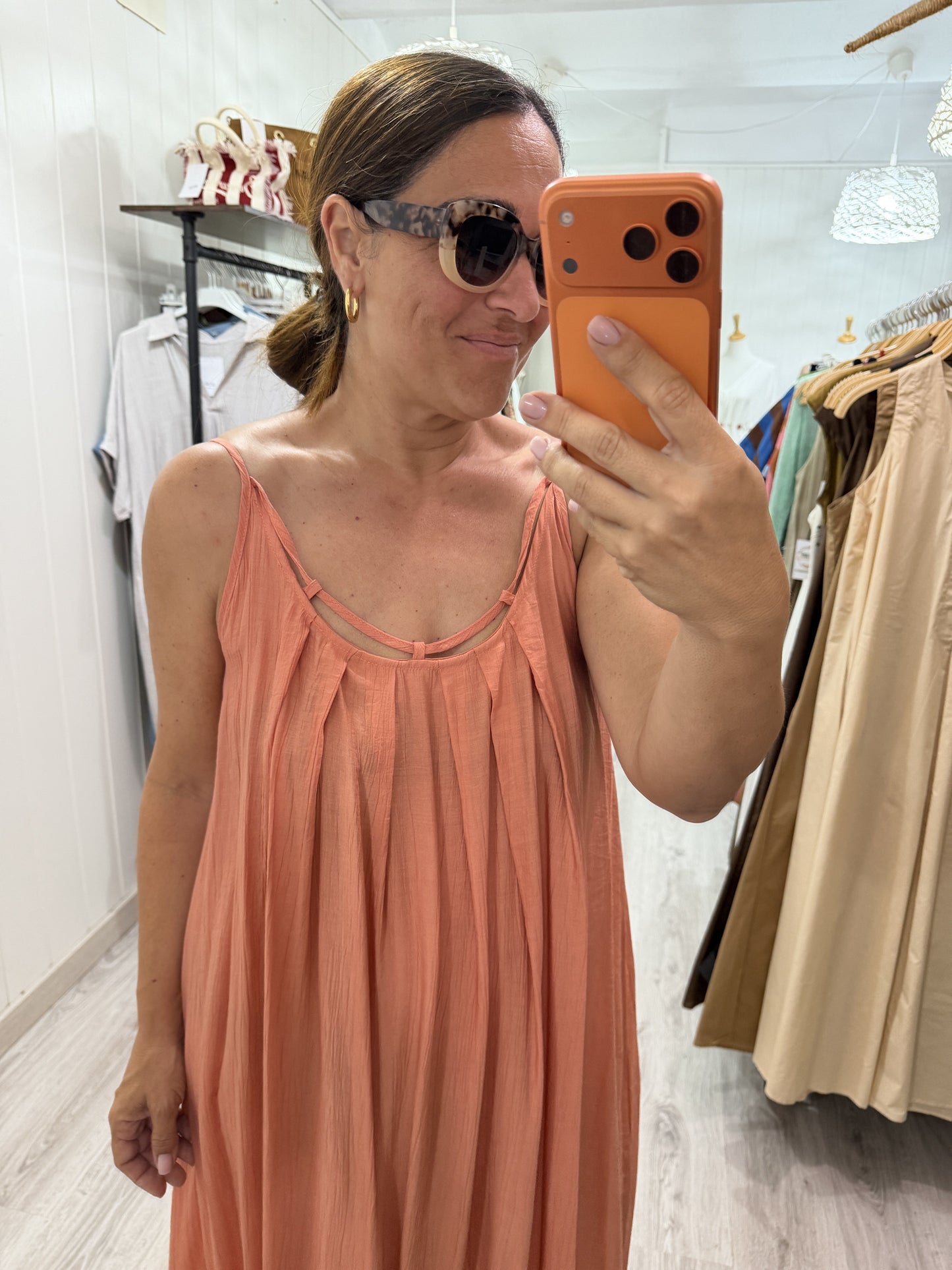 Vestido Escote salmón