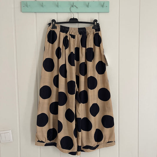 Pantalón Keiko micropana beige y negro