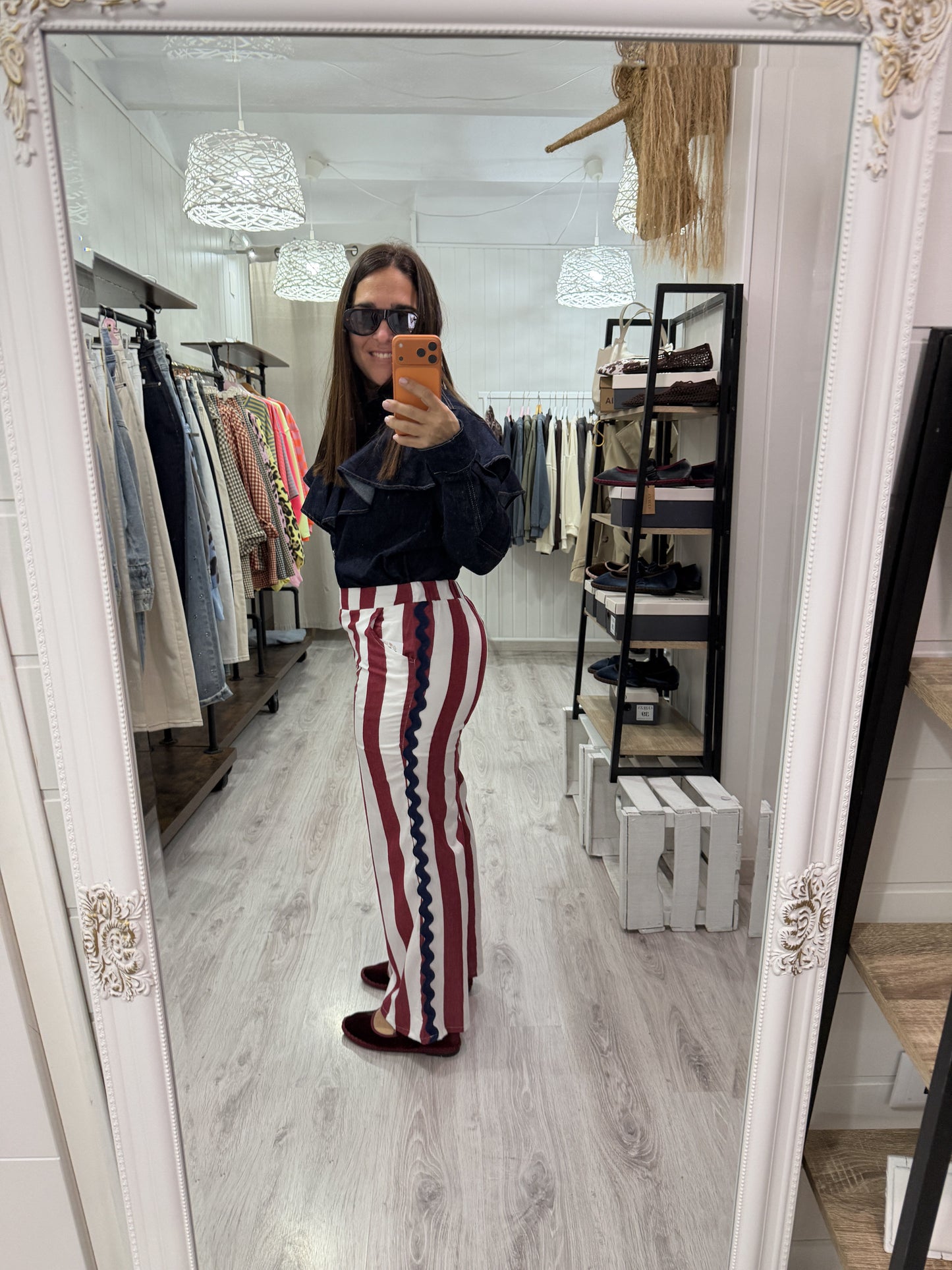 Pantalón Rayas Maca burdeos