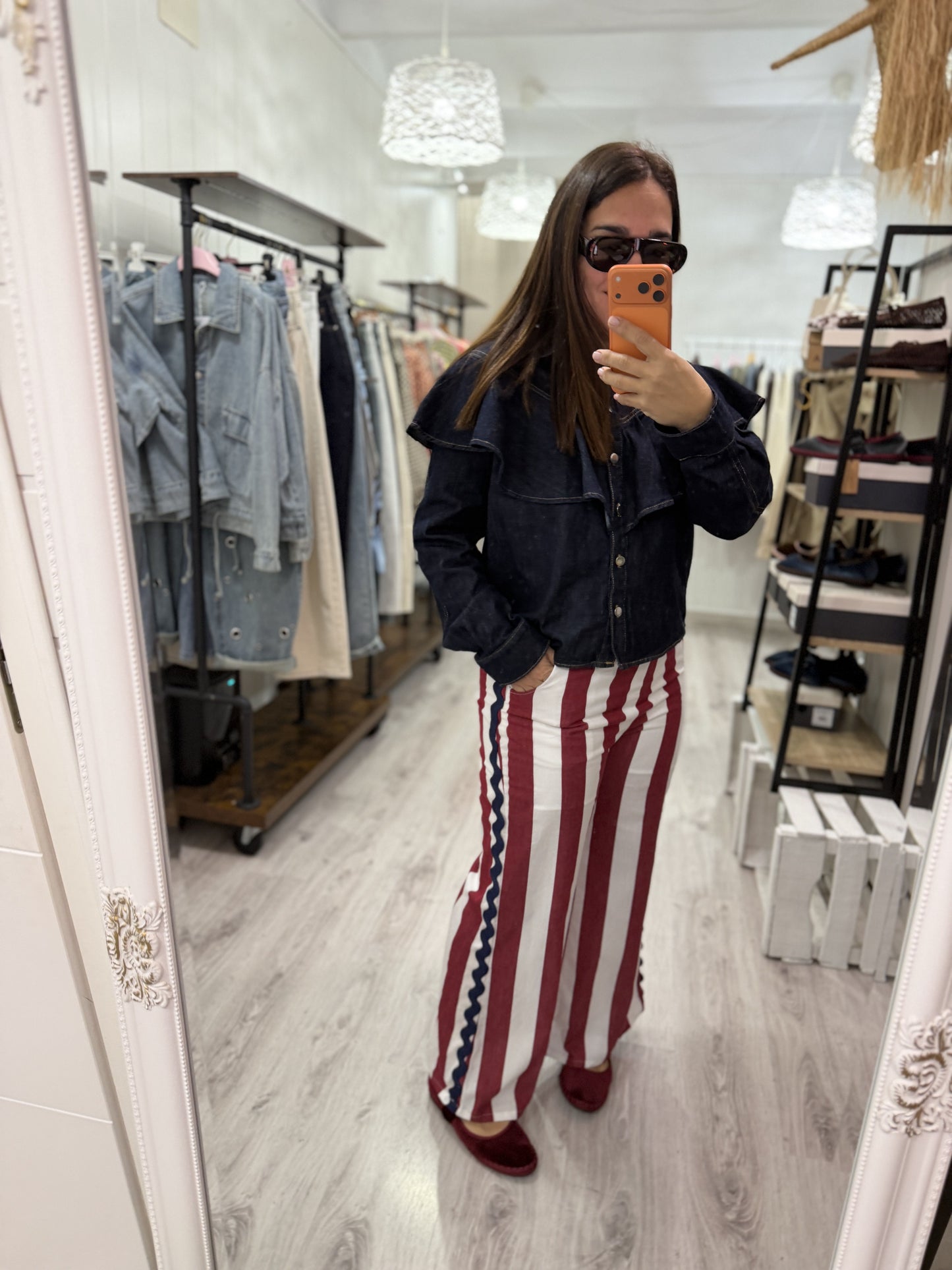 Pantalón Rayas Maca burdeos