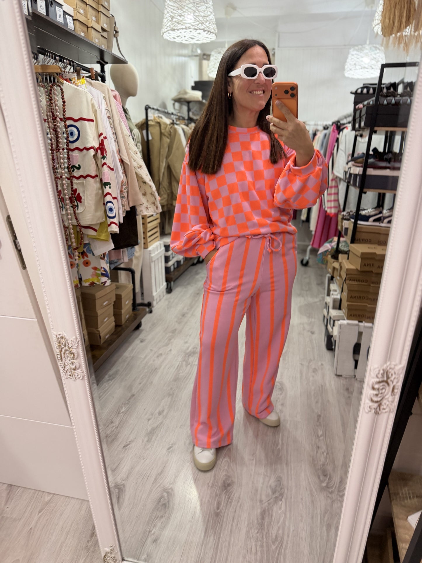 Pantalón Katia rayas contrastes rosa y naranja