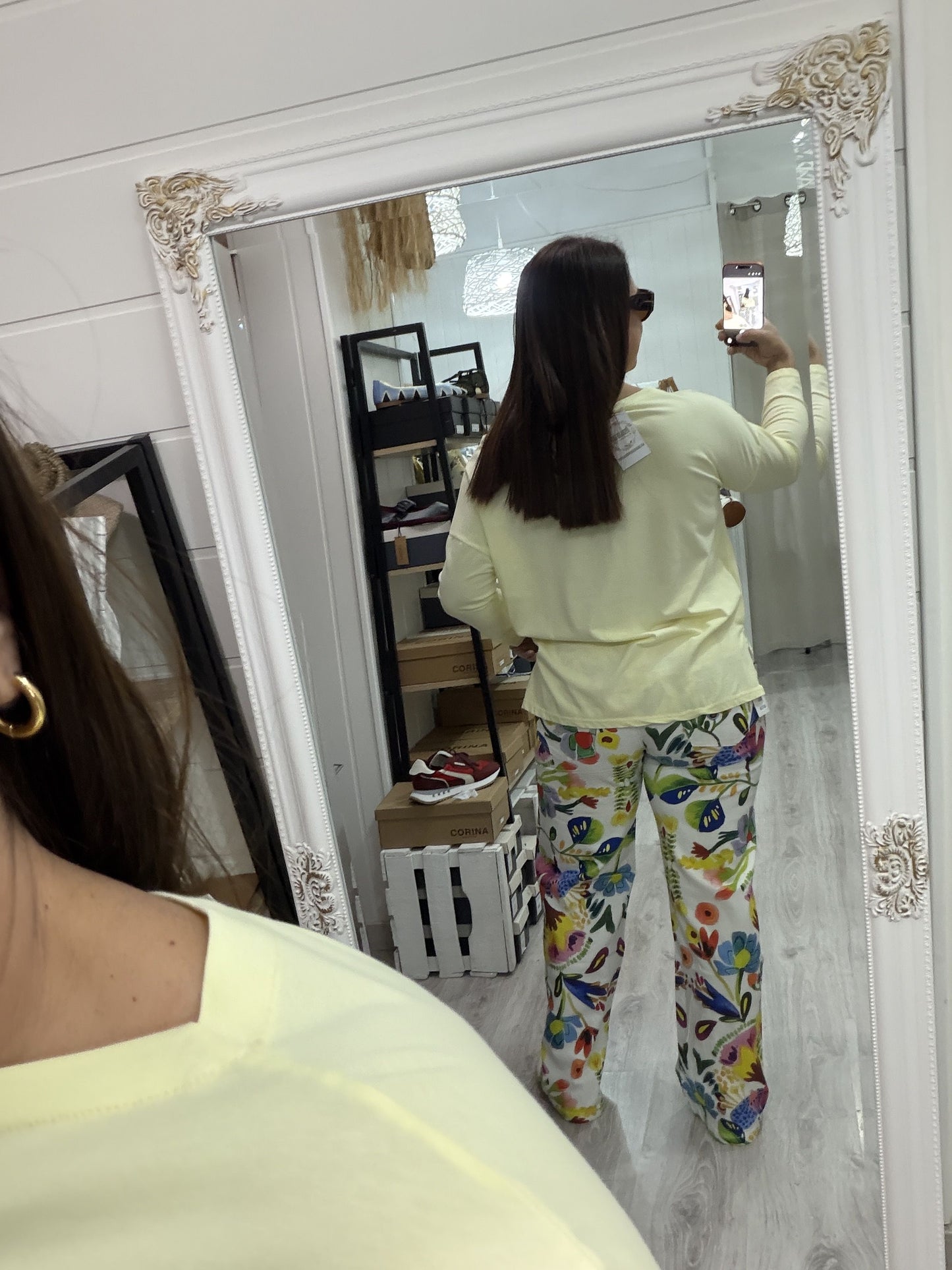 Camiseta Bardot cuello barco amarillo