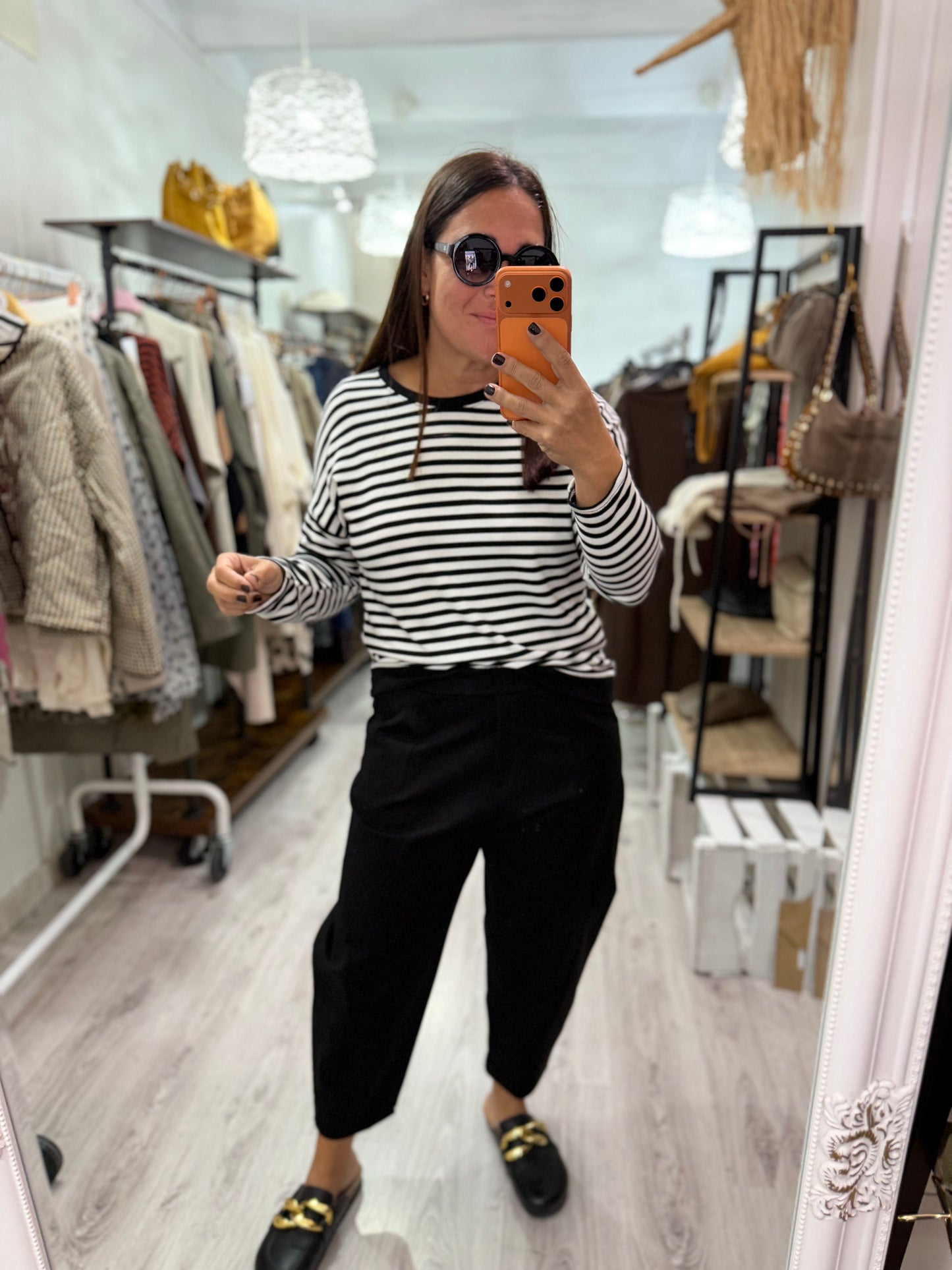 Sudadera Navy Ainara blanco y negro