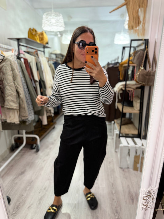 Sudadera Navy Ainara blanco y negro