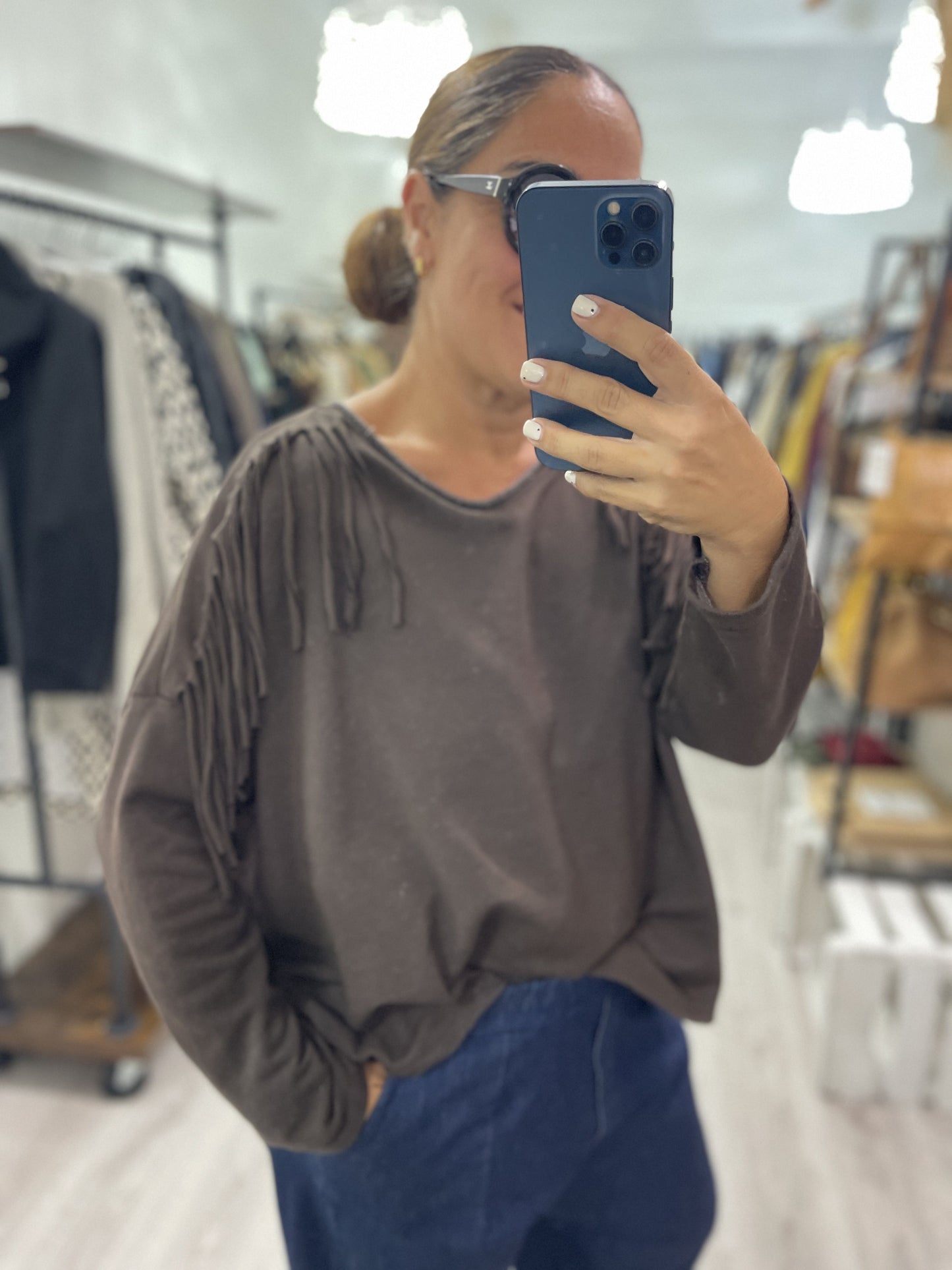 Sudadera Dakota flecos chocolate