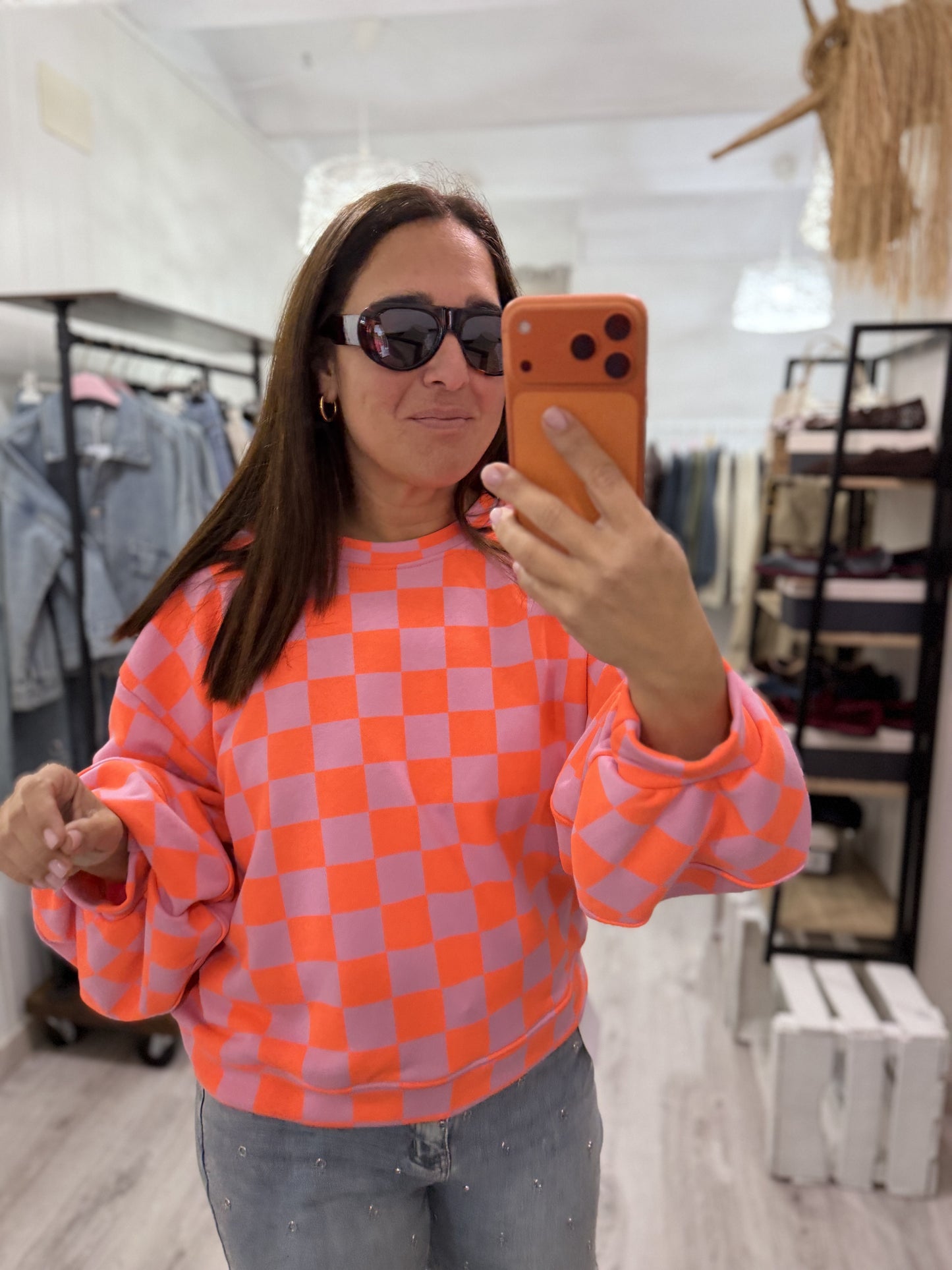 Sudadera Damero fluor coral y rosa