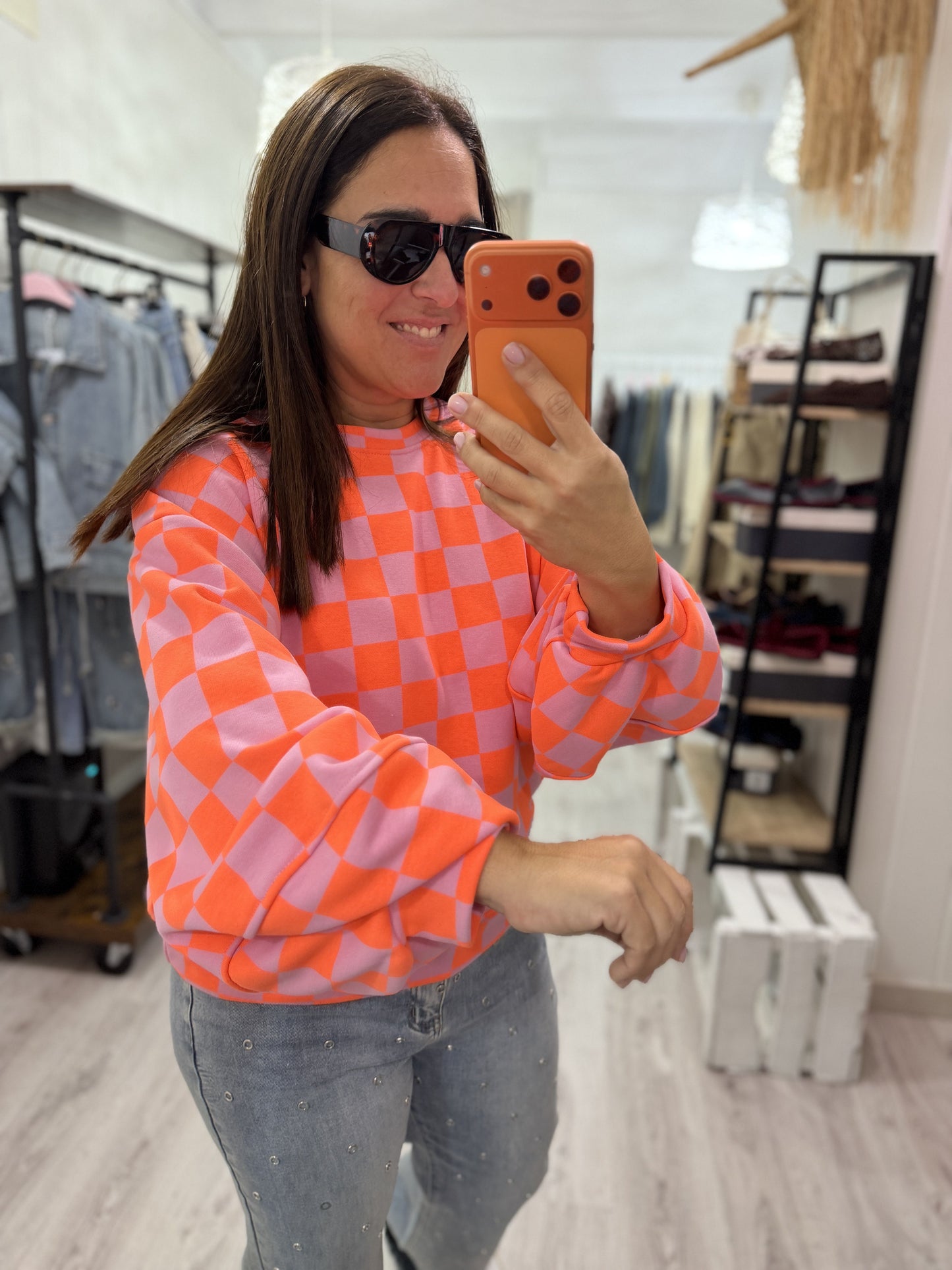Sudadera Damero fluor coral y rosa