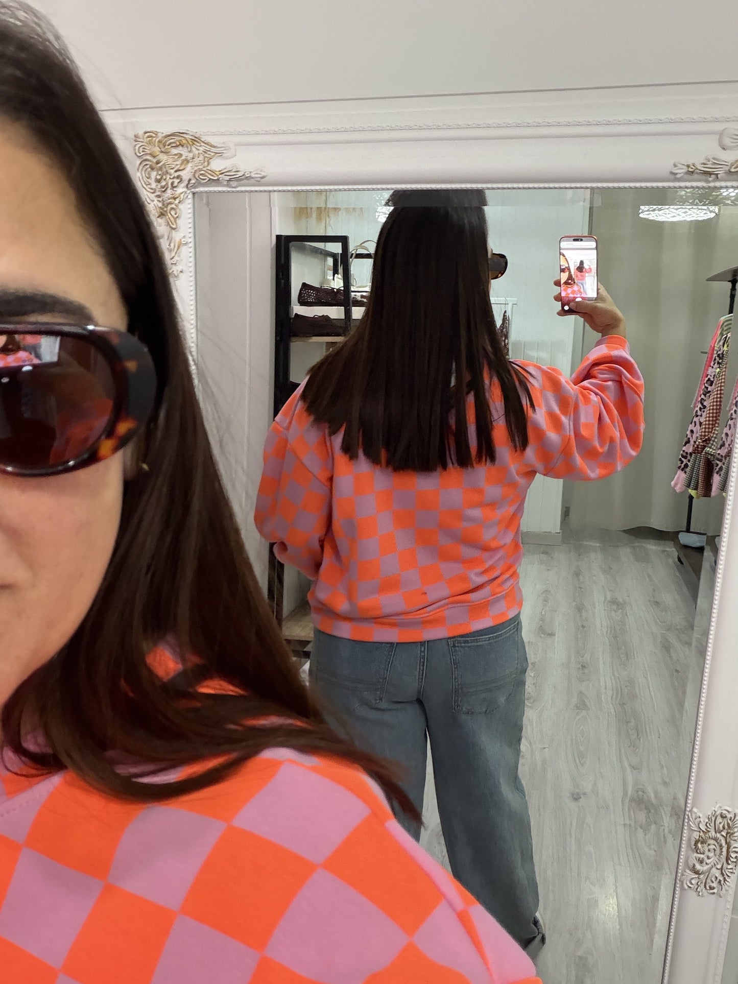 Sudadera Damero fluor coral y rosa