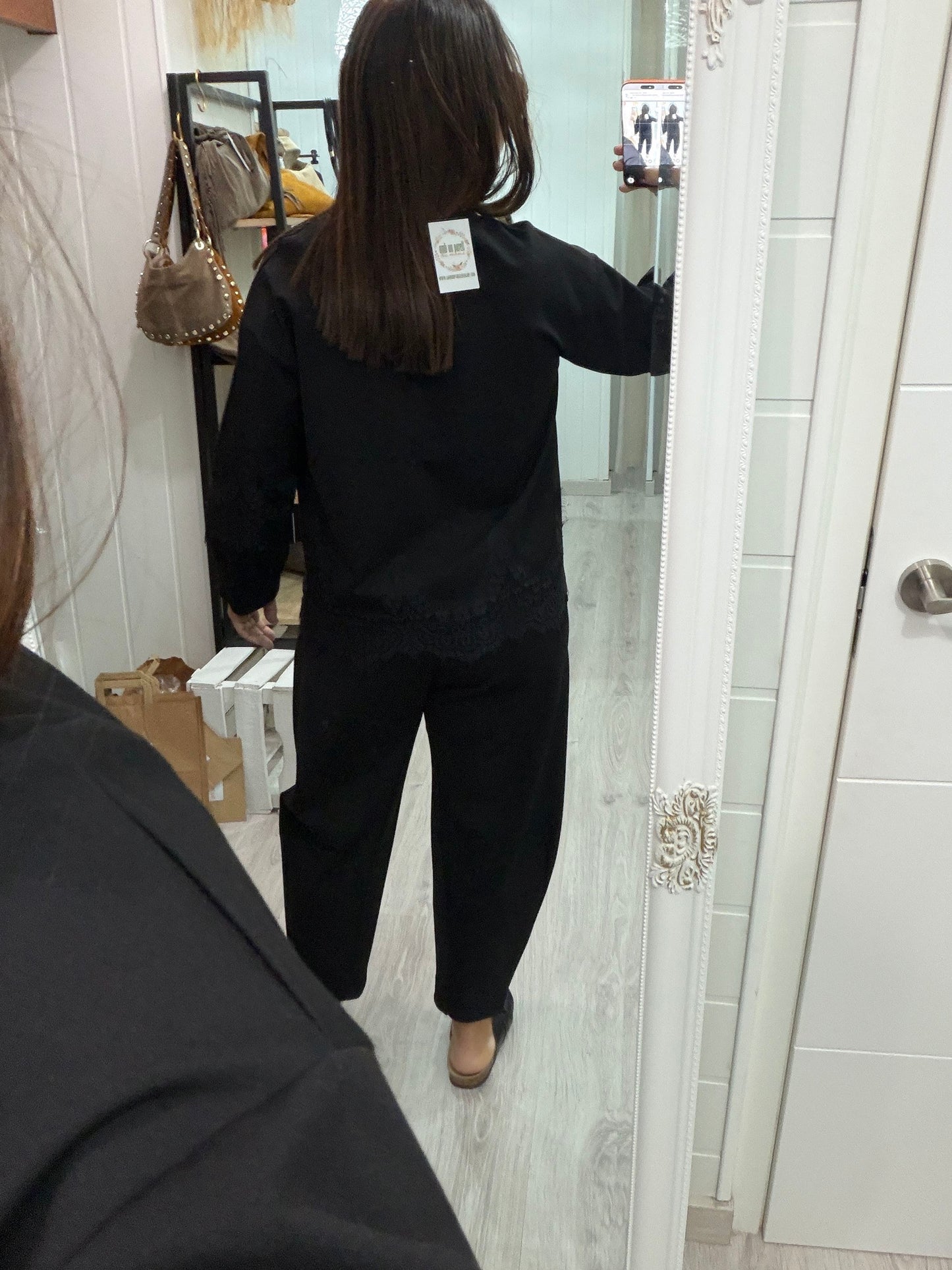 Sudadera Lace punto roma negro