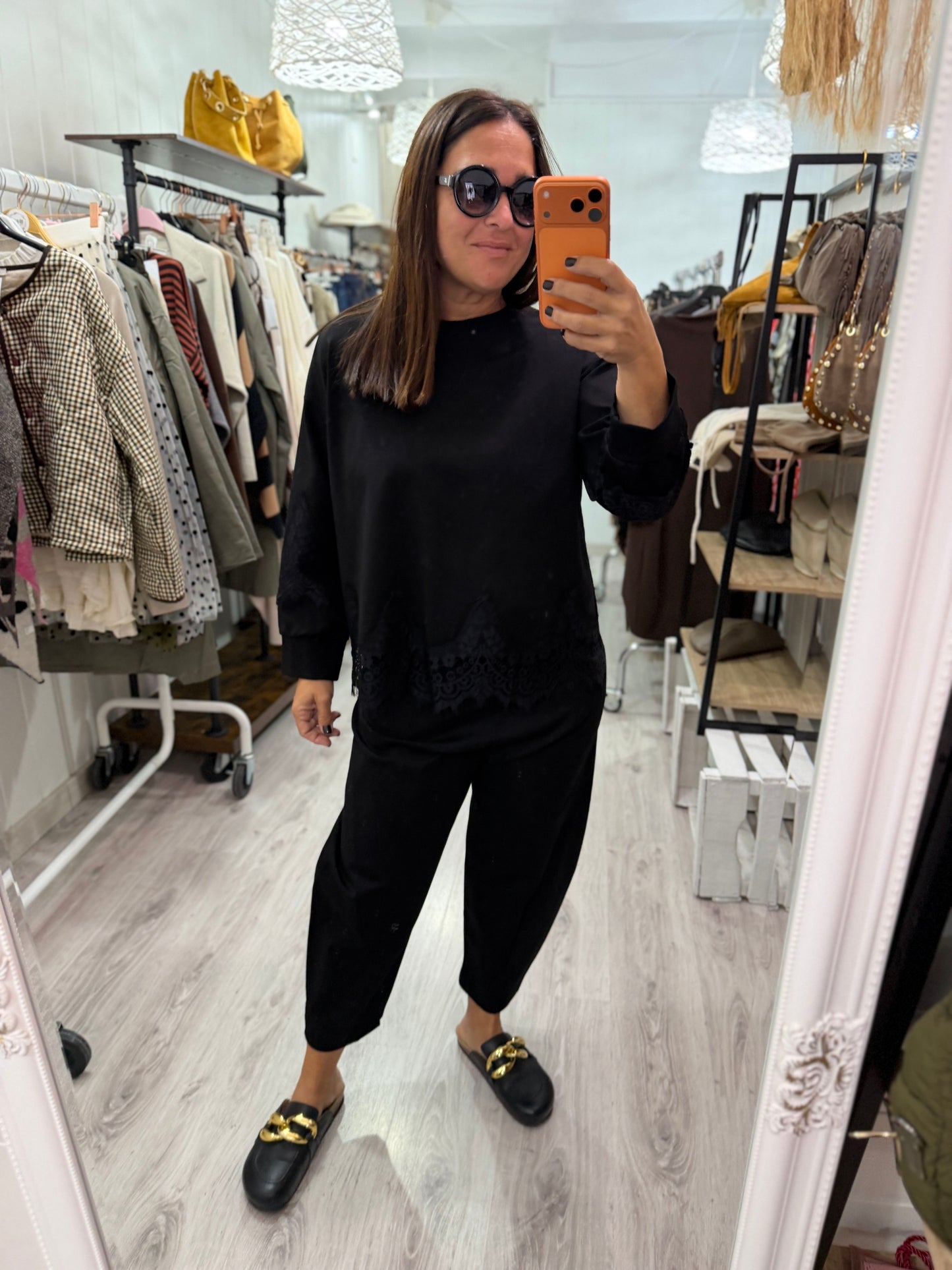 Sudadera Lace punto roma negro