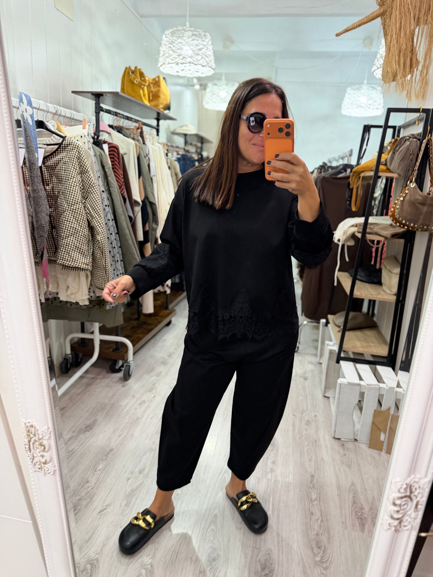 Sudadera Lace punto roma negro