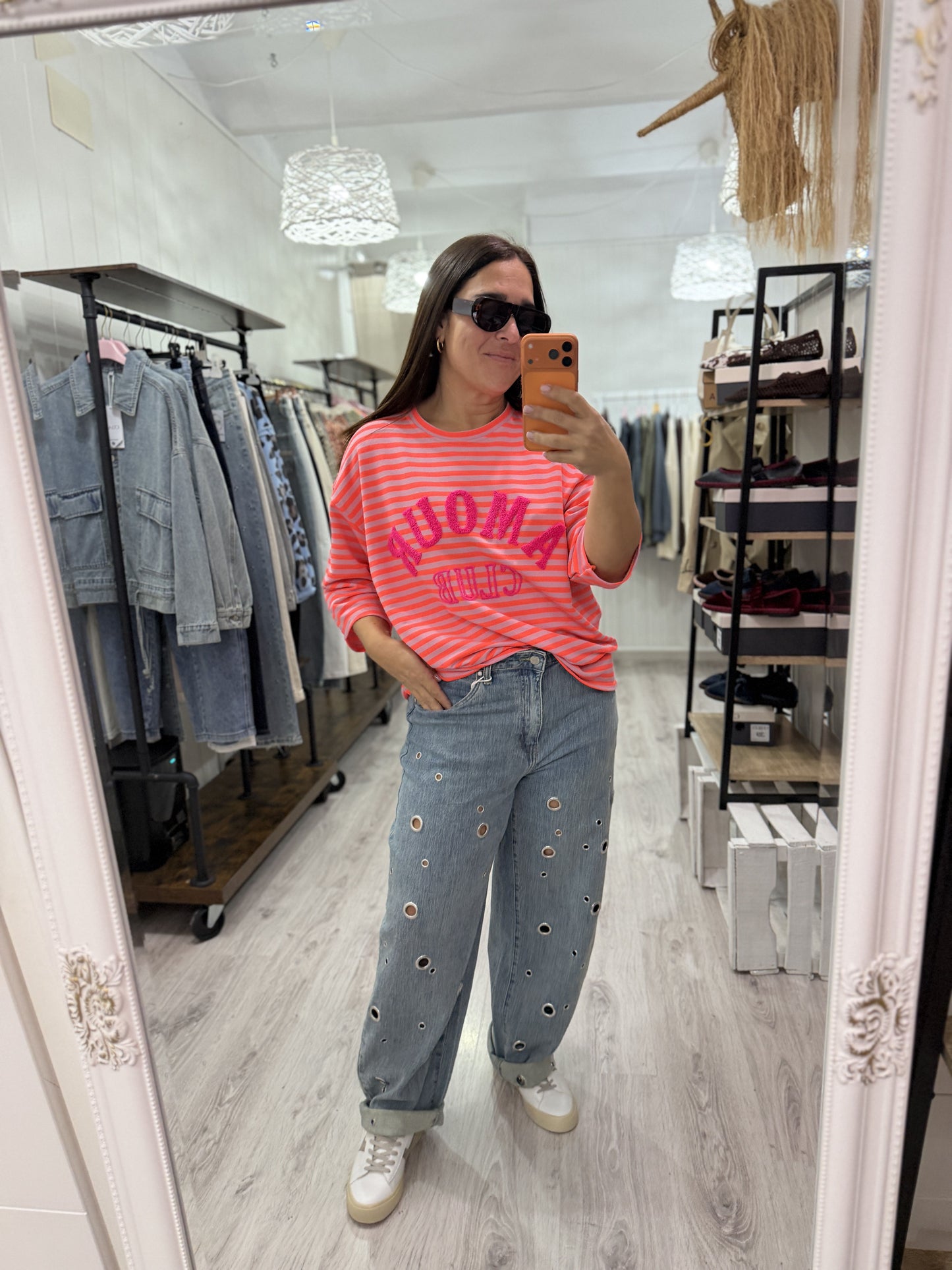 Sudadera Amour Club fluor naranja y fucsia