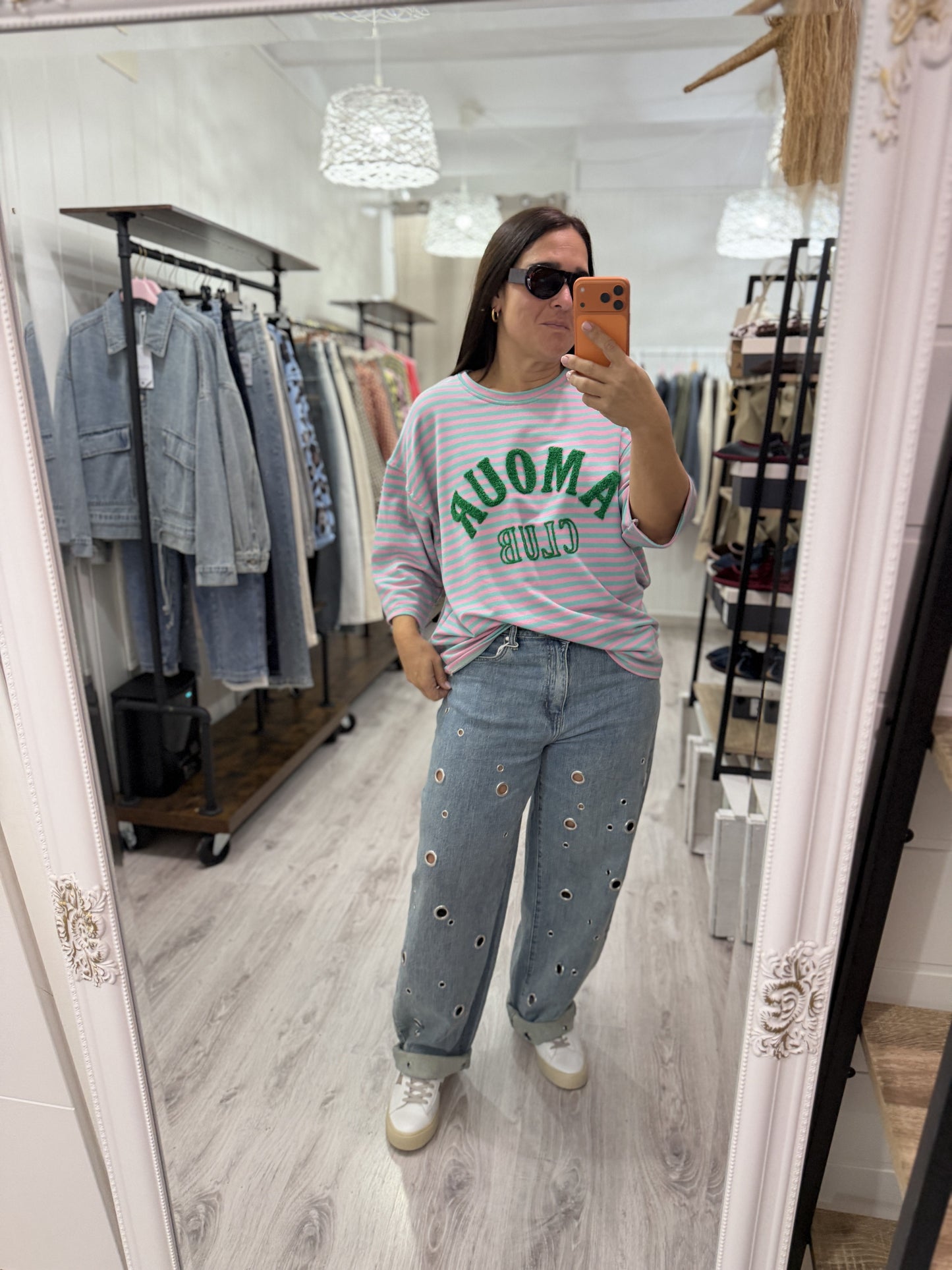 Sudadera Amour Club fluor verde y rosa