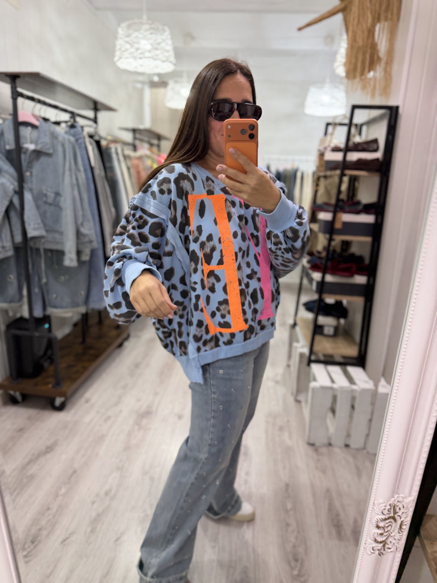 Sudadera Yeah oversize fluor azul