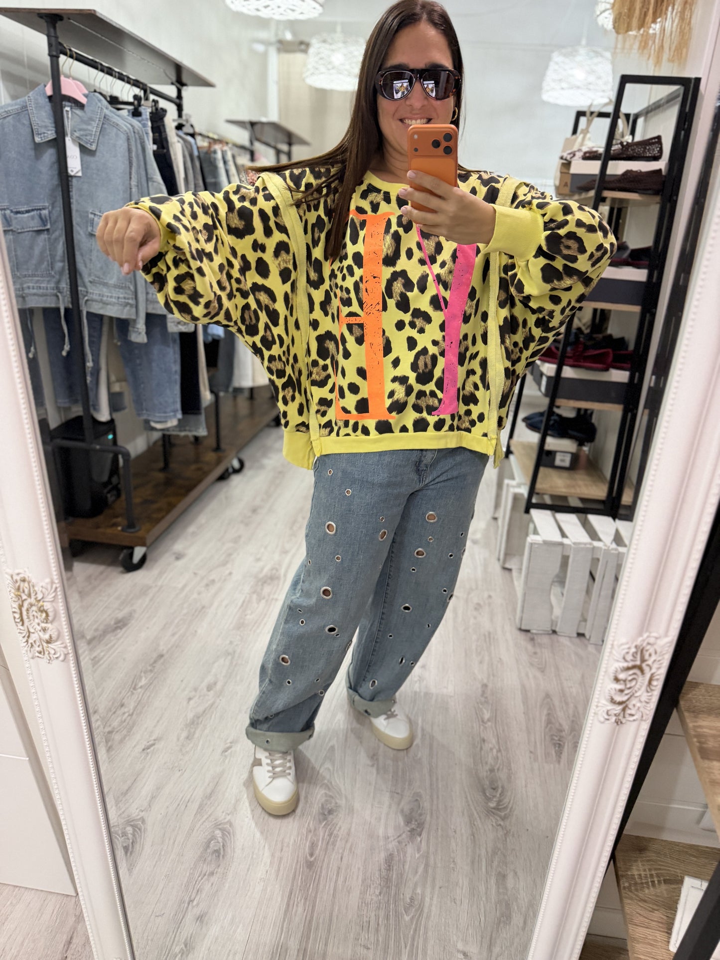 Sudadera Yeah oversize fluor amarillo