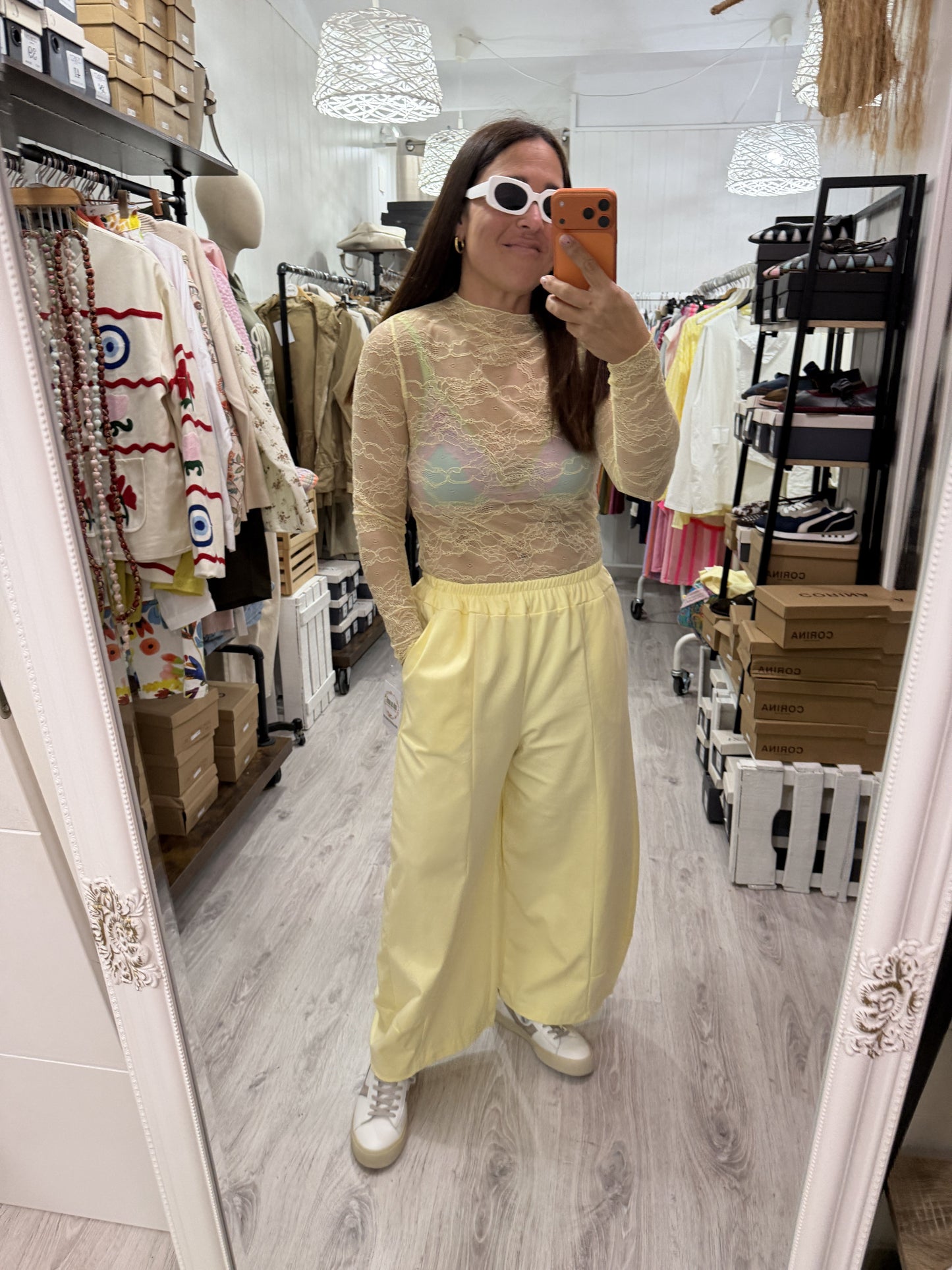 Camiseta Blonda amarillo